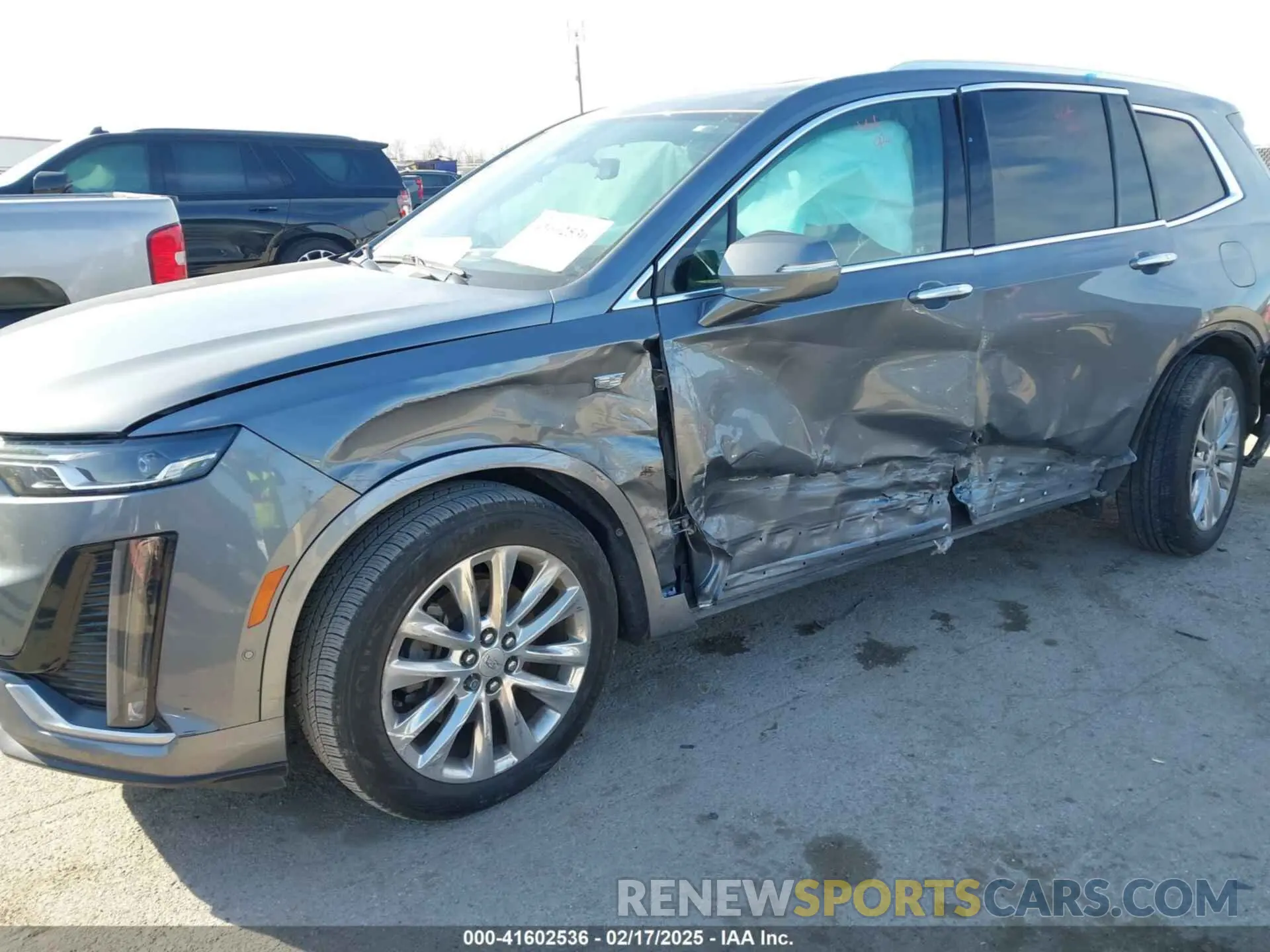 6 Photograph of a damaged car 1GYKPCRS8LZ129799 CADILLAC XT6 2020