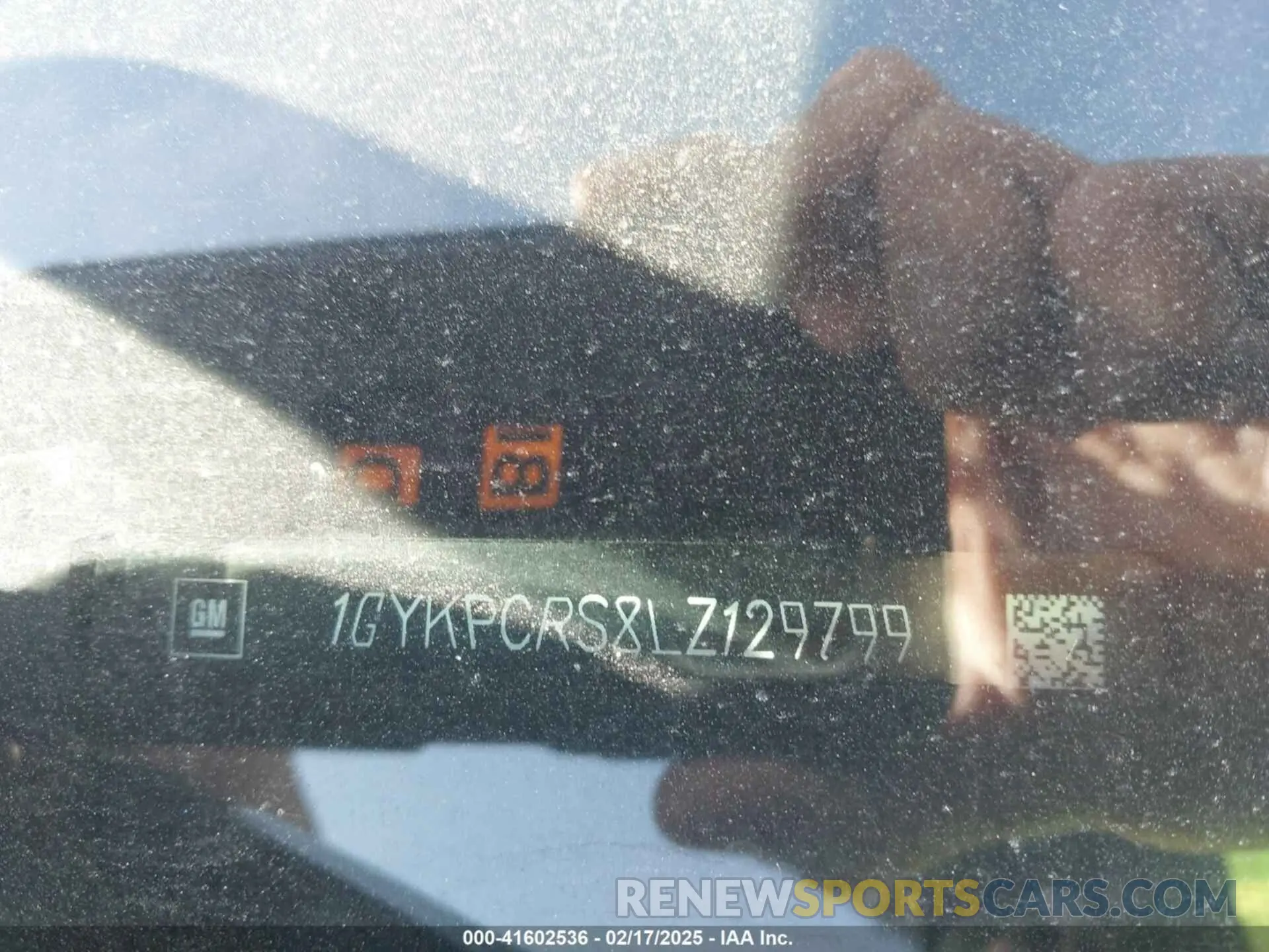 9 Photograph of a damaged car 1GYKPCRS8LZ129799 CADILLAC XT6 2020