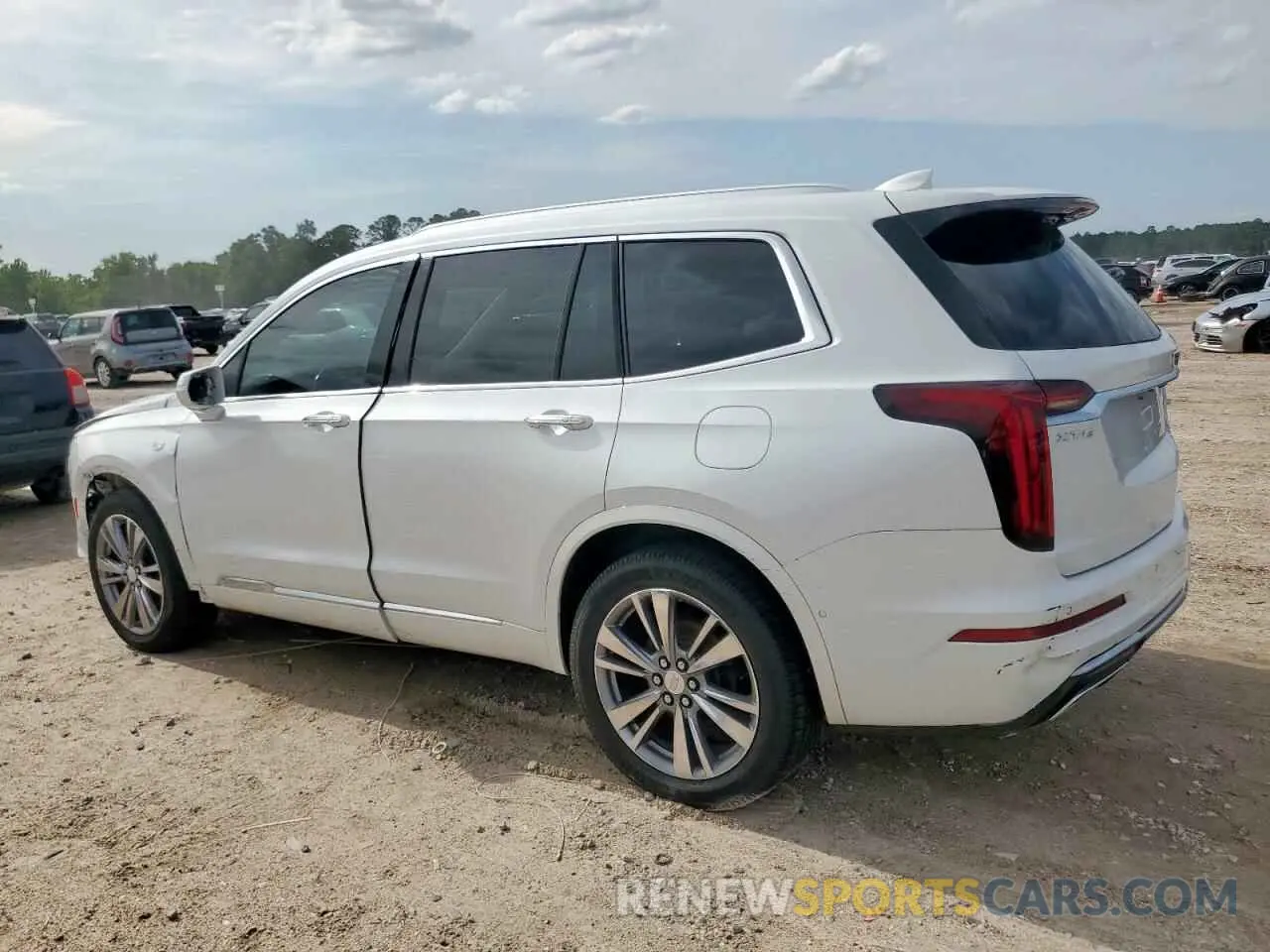 2 Photograph of a damaged car 1GYKPCRS9LZ107178 CADILLAC XT6 2020