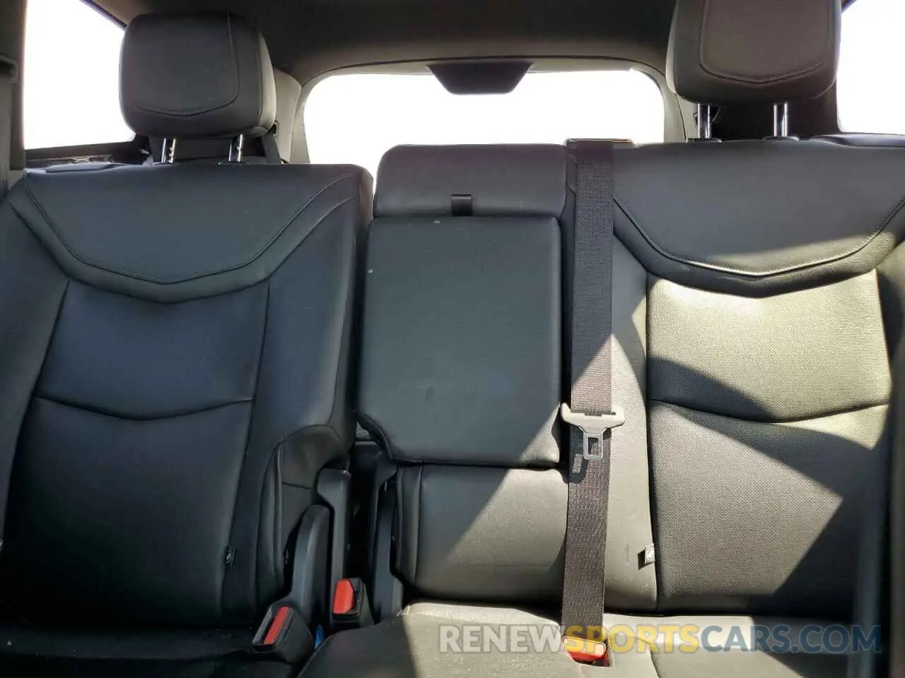 10 Photograph of a damaged car 1GYKPCRS9LZ126510 CADILLAC XT6 2020