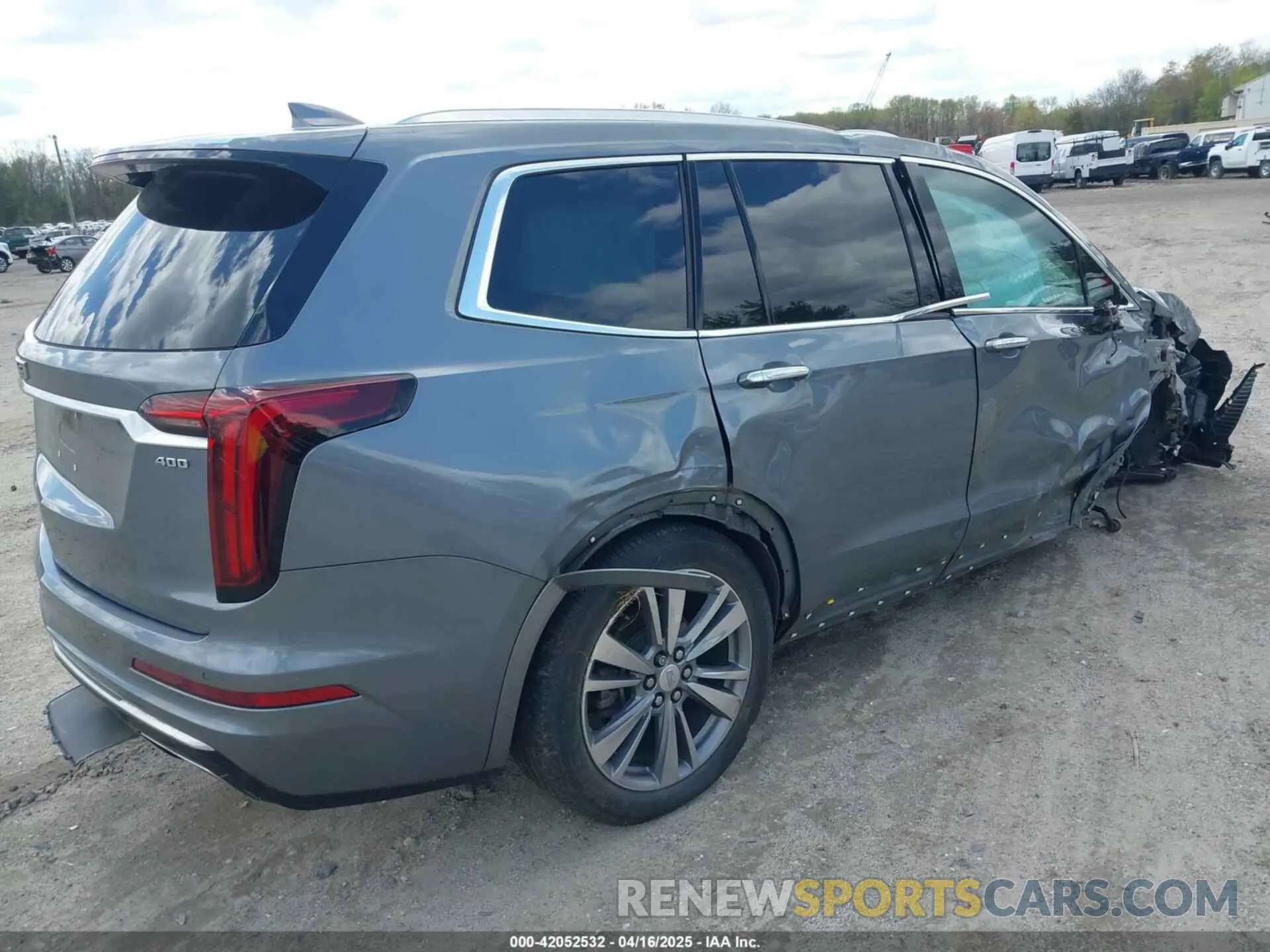 4 Photograph of a damaged car 1GYKPCRS9LZ129763 CADILLAC XT6 2020