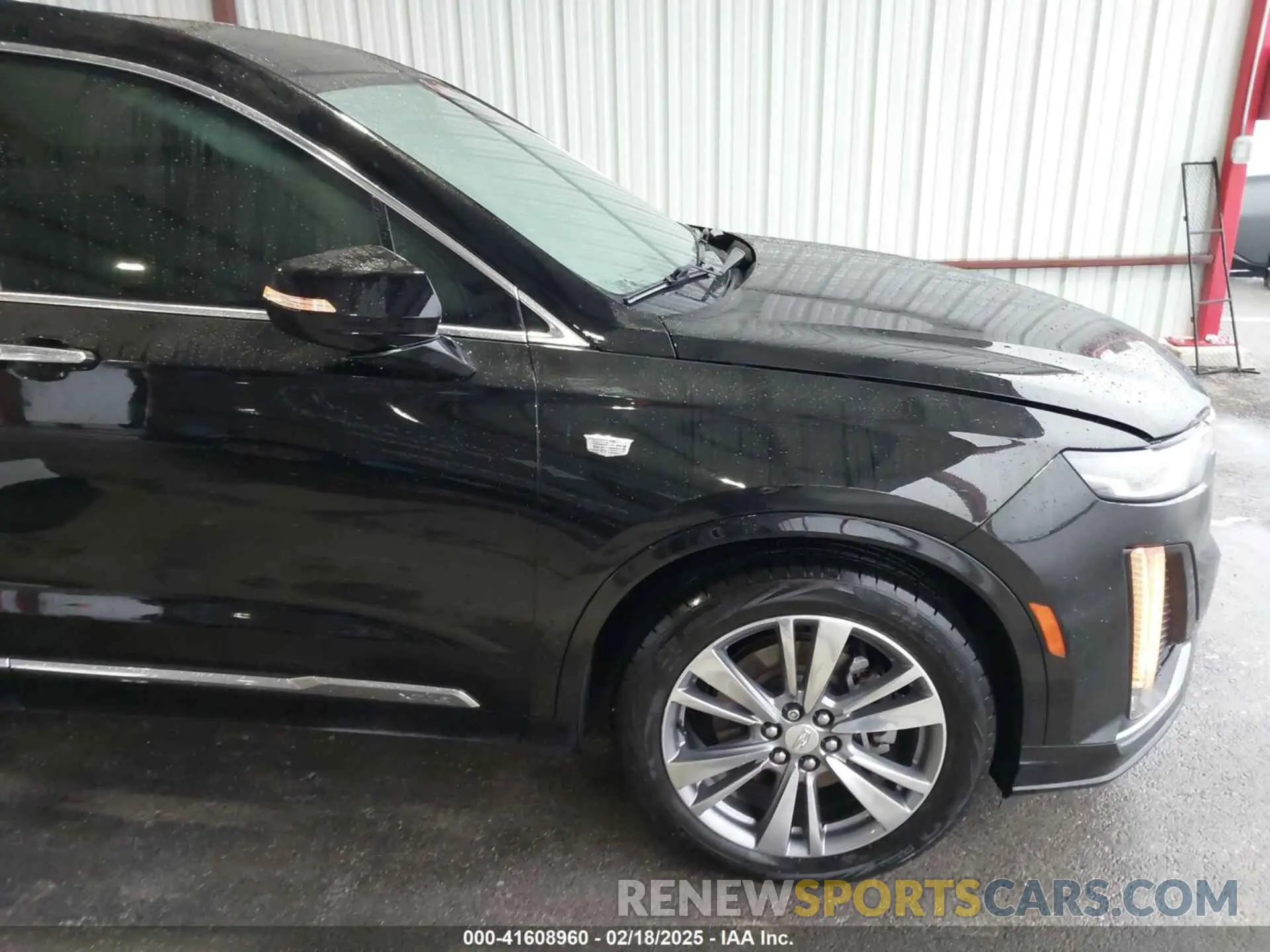 18 Photograph of a damaged car 1GYKPCRS9LZ177120 CADILLAC XT6 2020