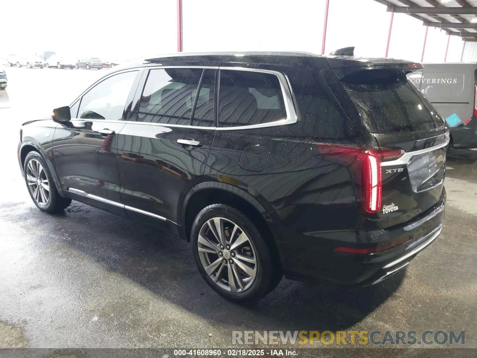 3 Photograph of a damaged car 1GYKPCRS9LZ177120 CADILLAC XT6 2020