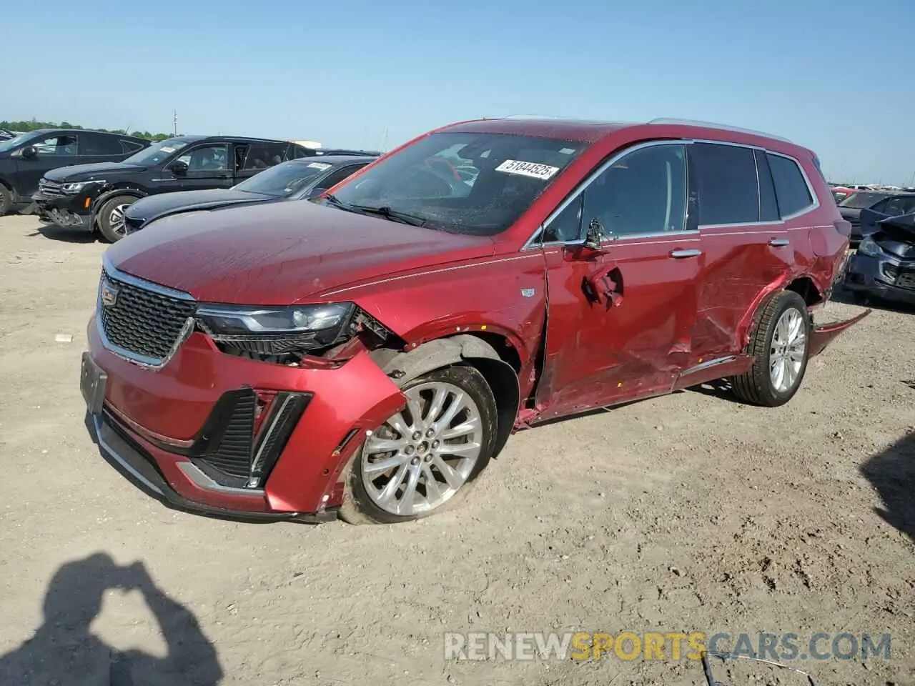 1 Photograph of a damaged car 1GYKPCRSXLZ101003 CADILLAC XT6 2020