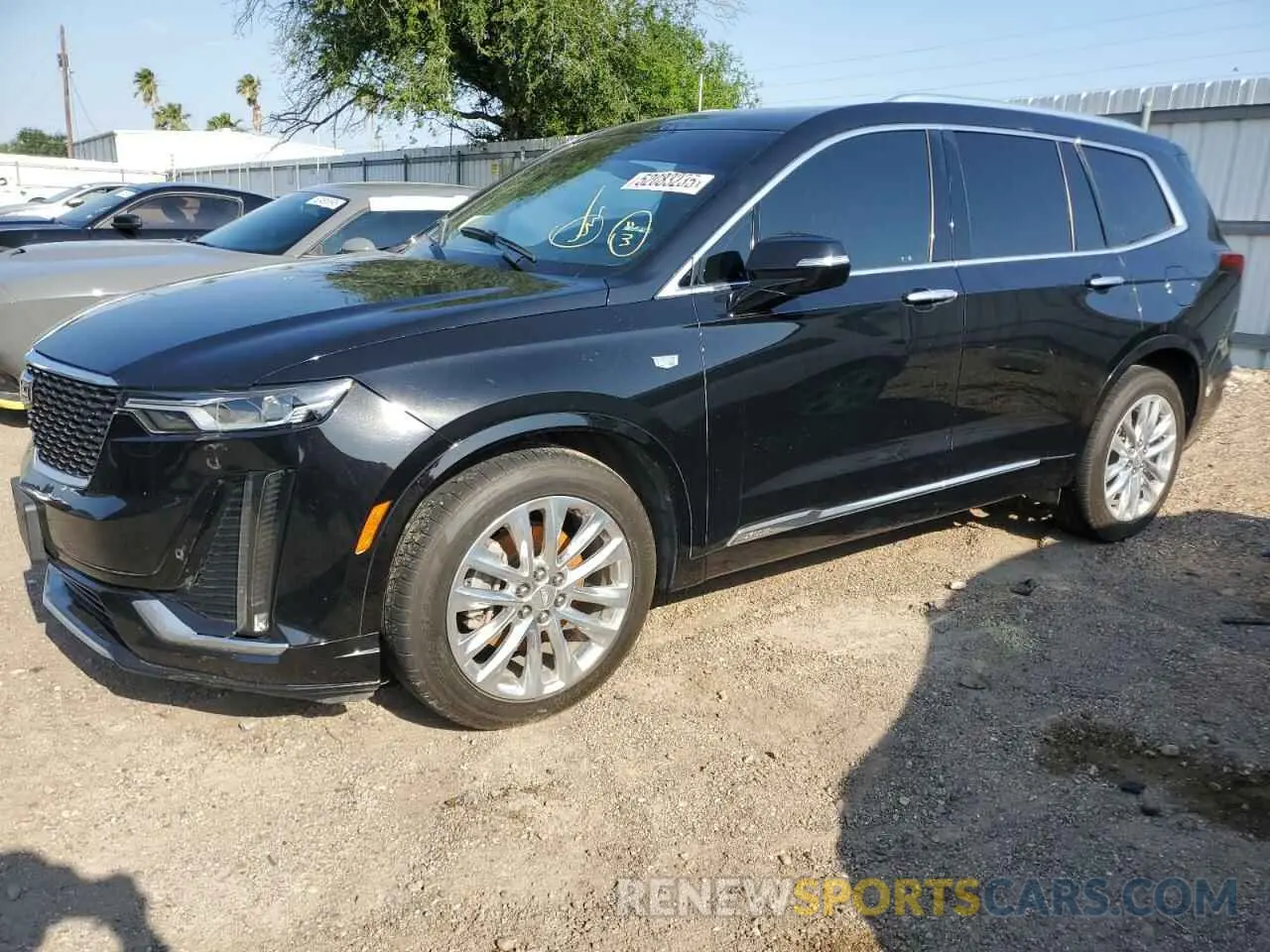 1 Photograph of a damaged car 1GYKPCRSXLZ174002 CADILLAC XT6 2020