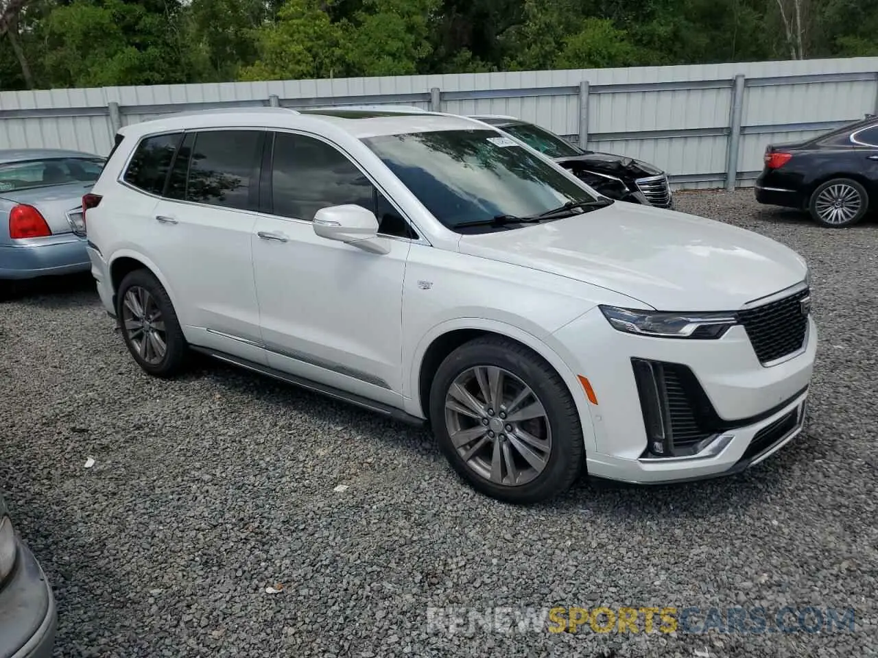 4 Photograph of a damaged car 1GYKPCRSXLZ183458 CADILLAC XT6 2020