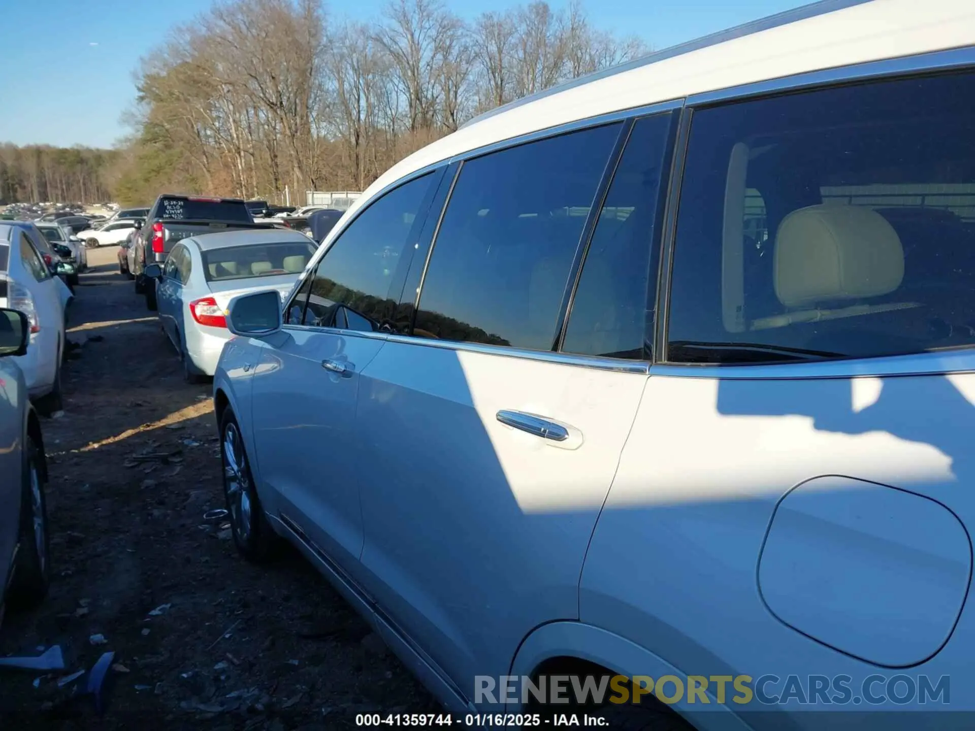 14 Photograph of a damaged car 1GYKPCRSXLZ207533 CADILLAC XT6 2020