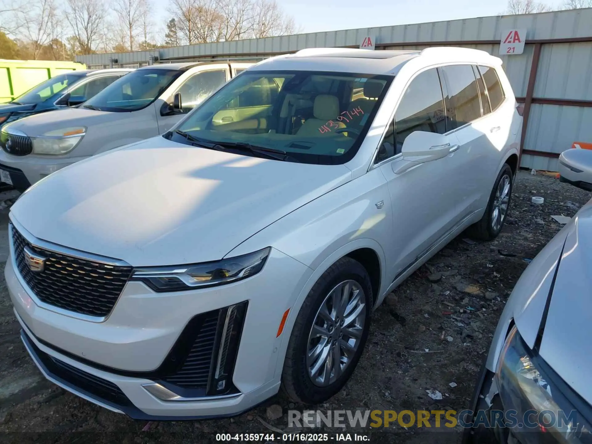 2 Photograph of a damaged car 1GYKPCRSXLZ207533 CADILLAC XT6 2020