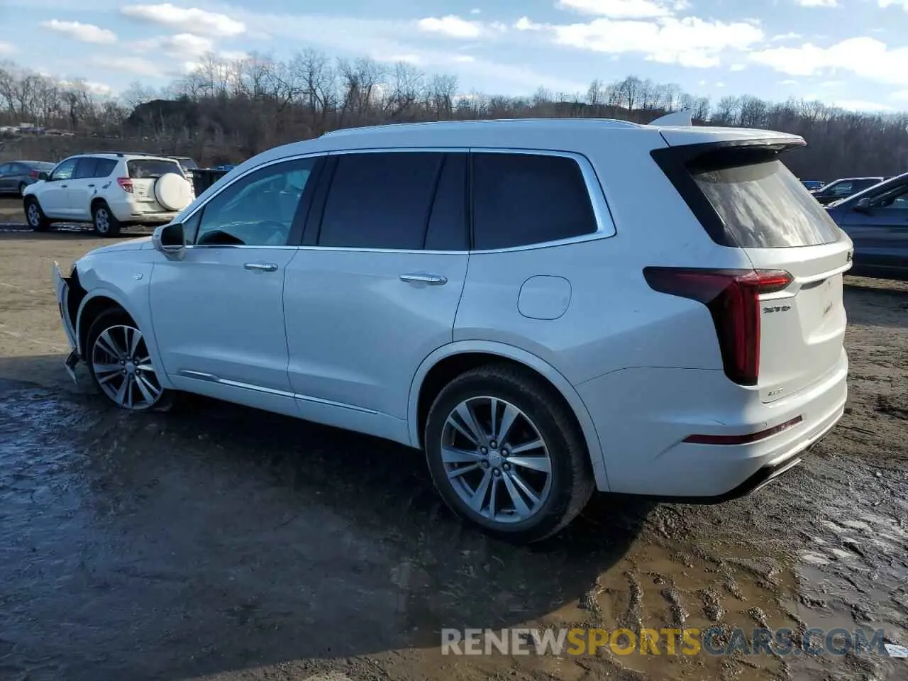 2 Photograph of a damaged car 1GYKPDRS0LZ115837 CADILLAC XT6 2020