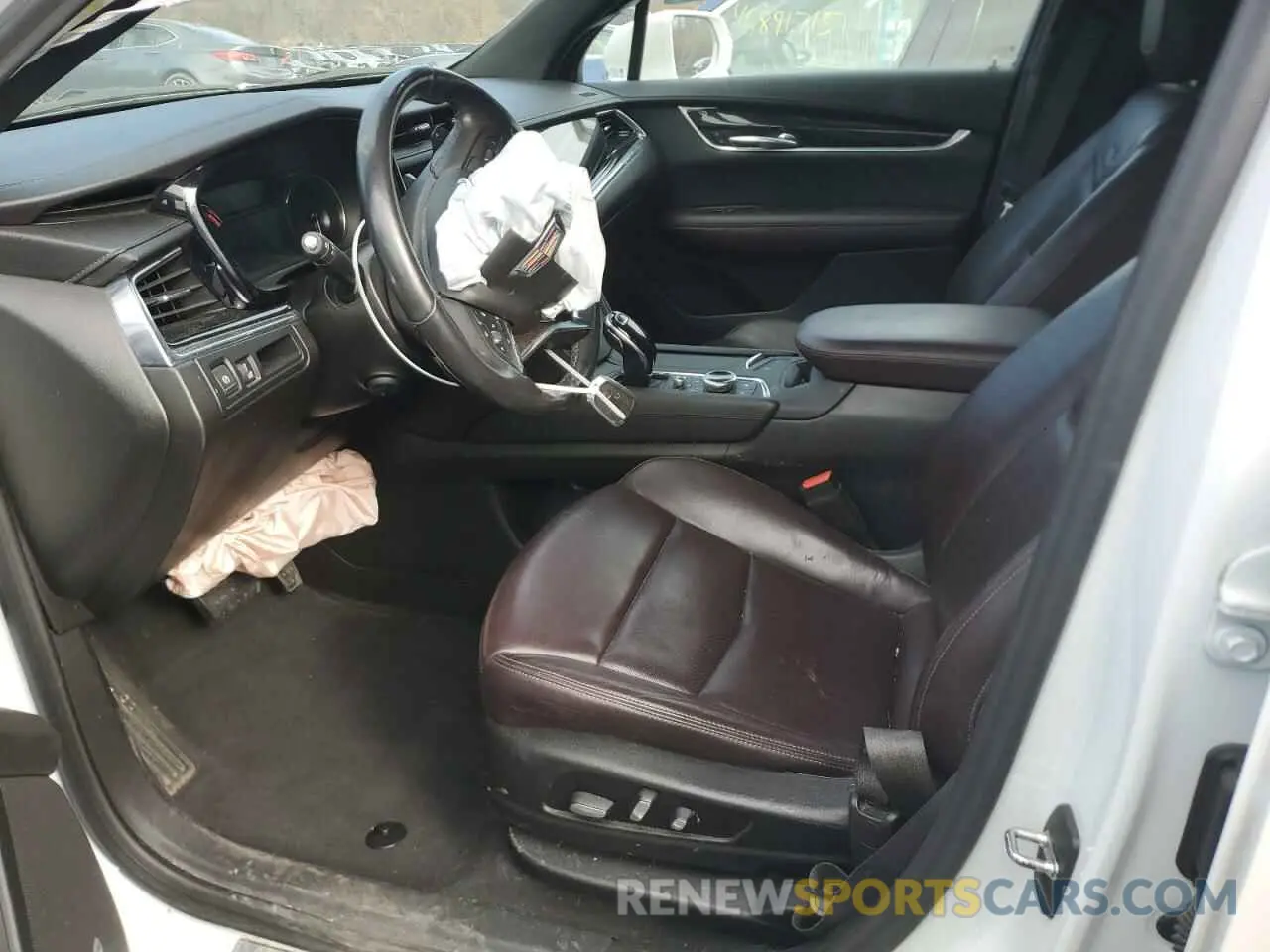 7 Photograph of a damaged car 1GYKPDRS0LZ115837 CADILLAC XT6 2020
