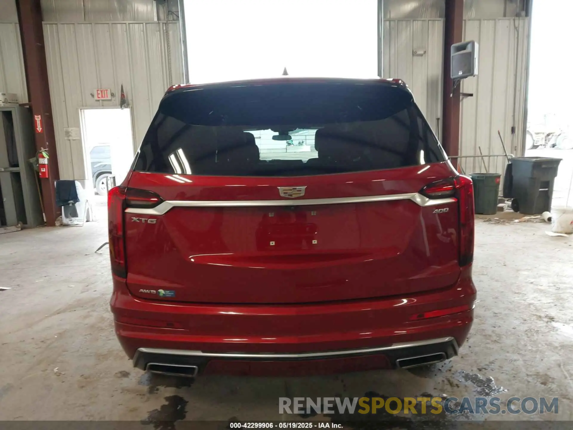 17 Photograph of a damaged car 1GYKPDRS0LZ215534 CADILLAC XT6 2020