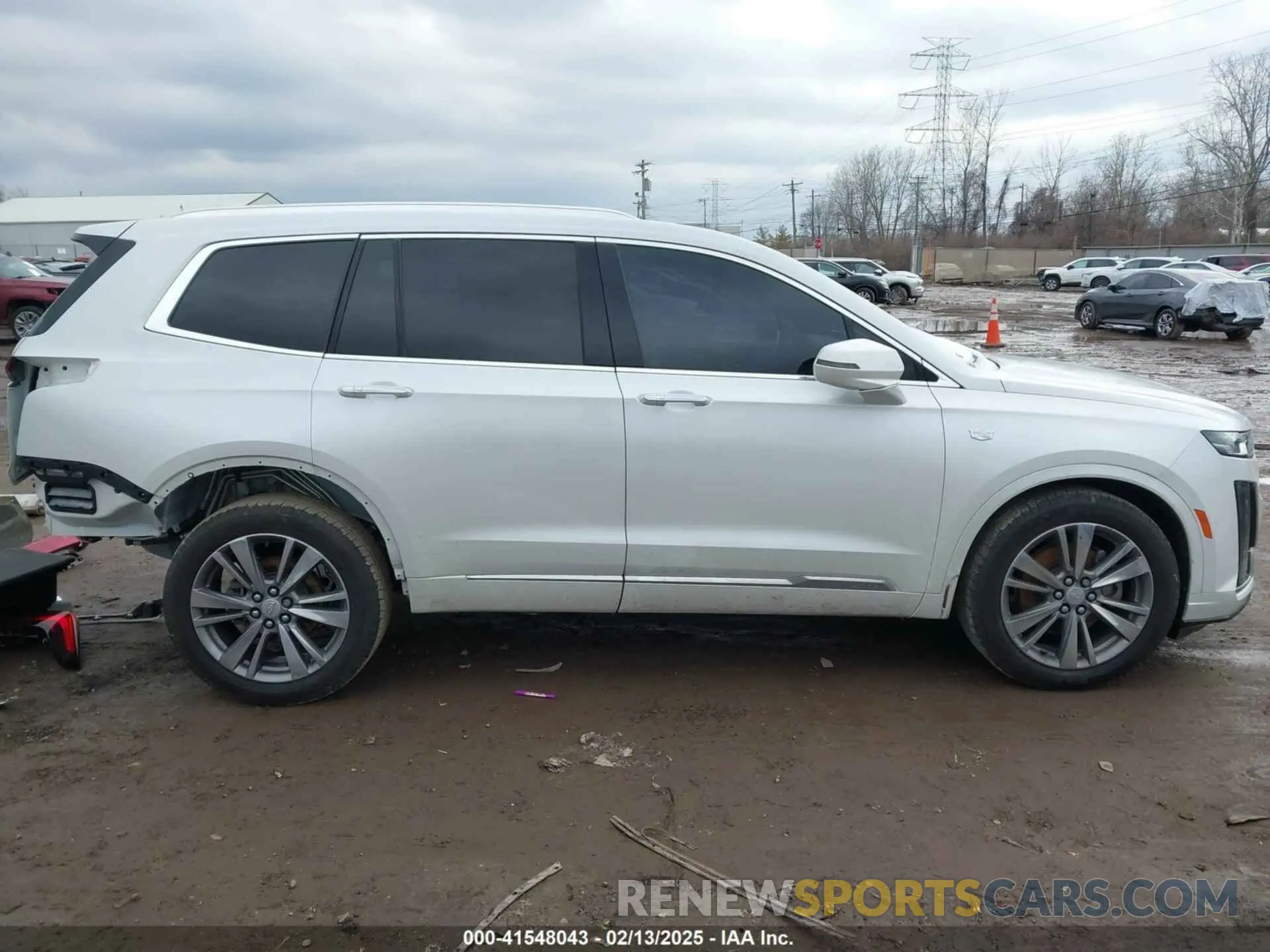 14 Photograph of a damaged car 1GYKPDRS1LZ132341 CADILLAC XT6 2020