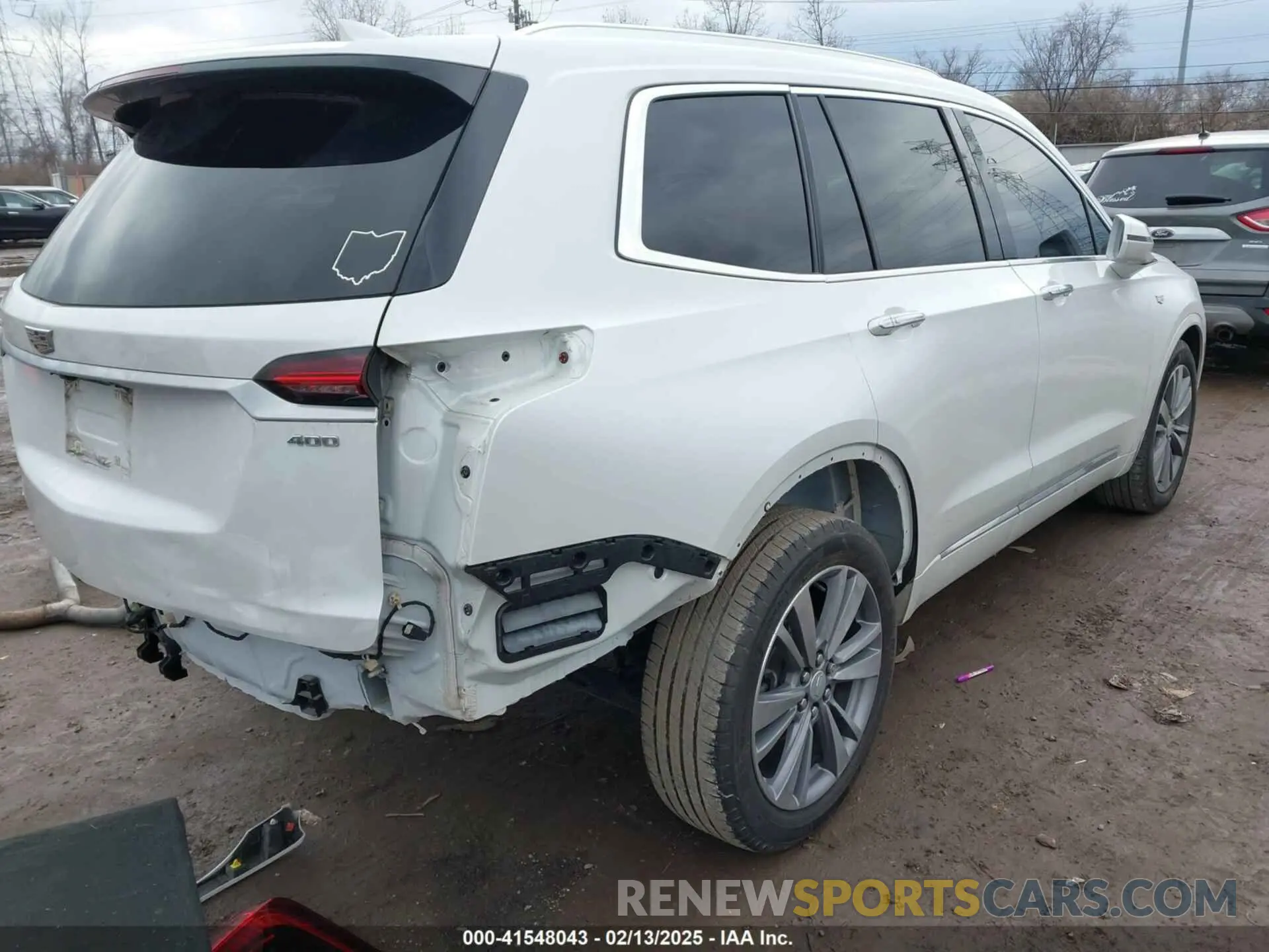 4 Photograph of a damaged car 1GYKPDRS1LZ132341 CADILLAC XT6 2020