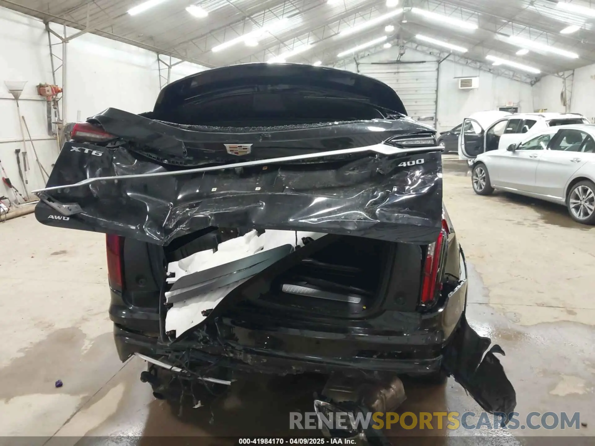 16 Photograph of a damaged car 1GYKPDRS3LZ101138 CADILLAC XT6 2020
