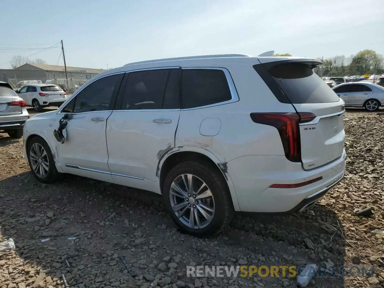 2 Photograph of a damaged car 1GYKPDRS3LZ137783 CADILLAC XT6 2020