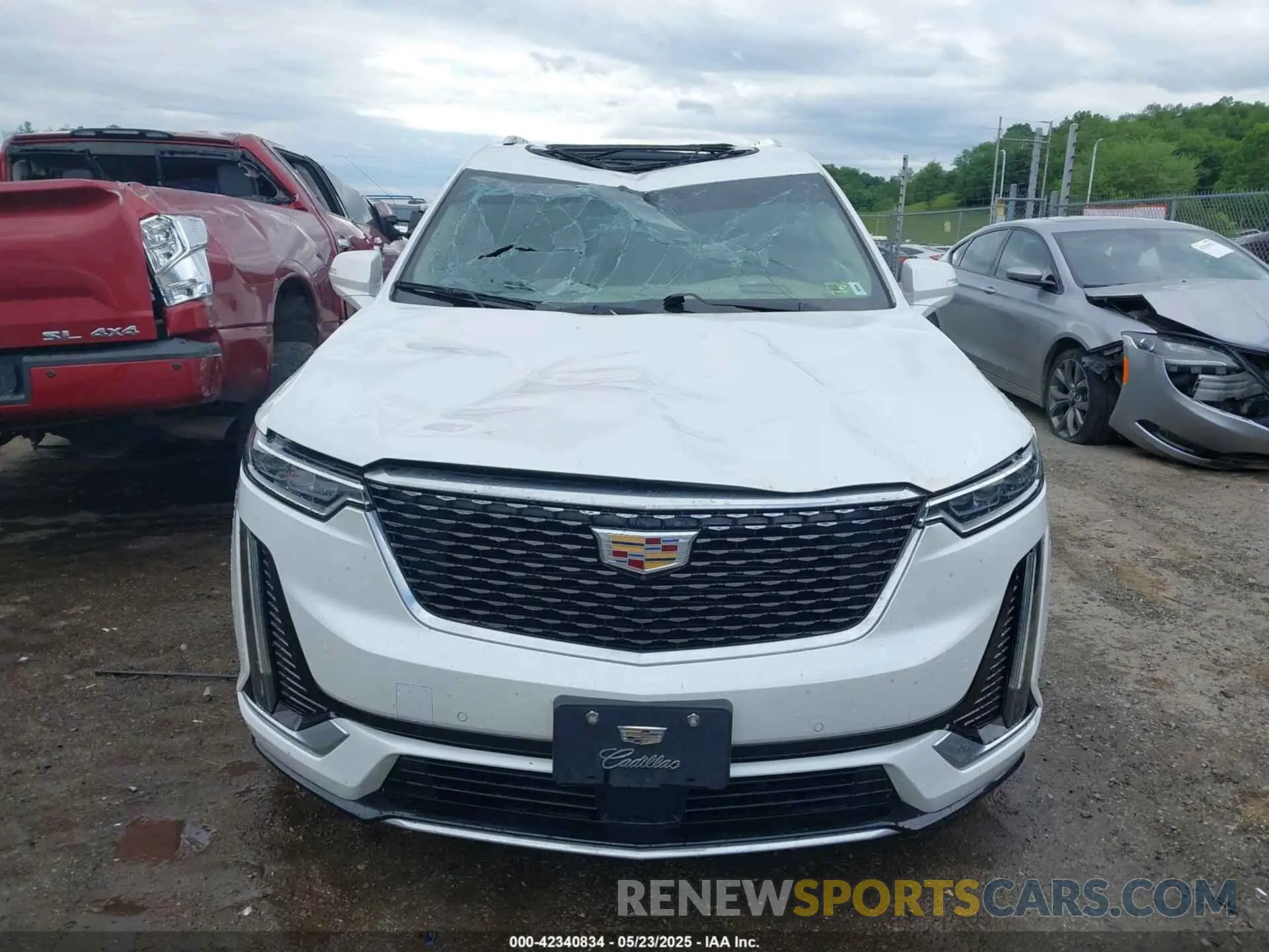 12 Photograph of a damaged car 1GYKPFRS0LZ212659 CADILLAC XT6 2020