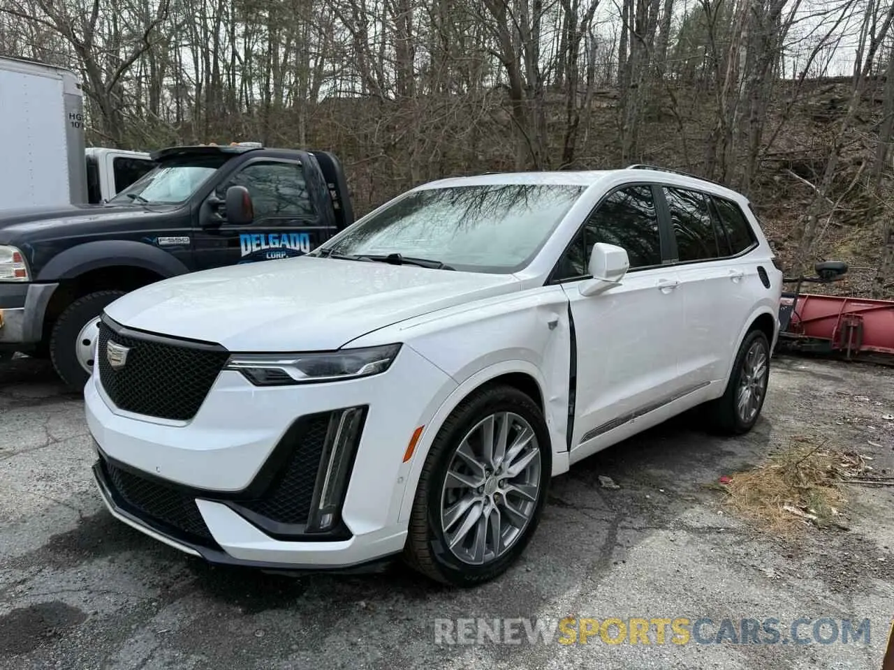 2 Photograph of a damaged car 1GYKPGRS1LZ100975 CADILLAC XT6 2020