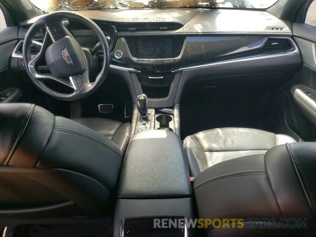 8 Photograph of a damaged car 1GYKPGRS1LZ121874 CADILLAC XT6 2020