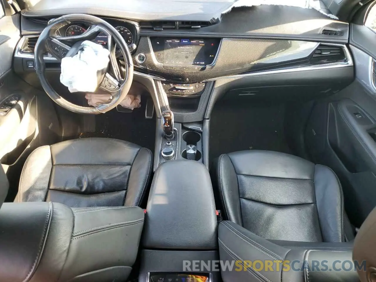 8 Photograph of a damaged car 1GYKPGRS4LZ131864 CADILLAC XT6 2020