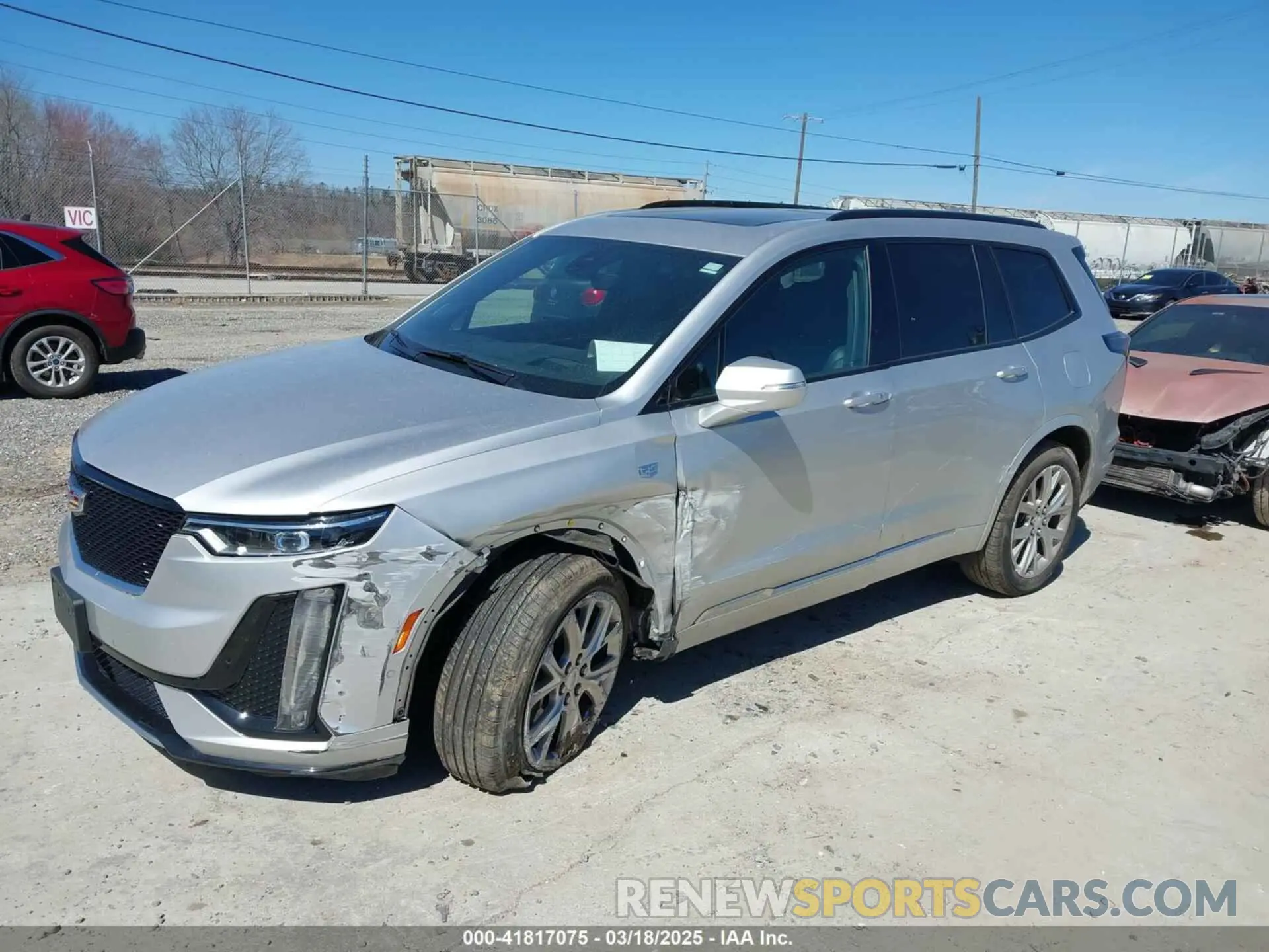 2 Photograph of a damaged car 1GYKPGRS8LZ101542 CADILLAC XT6 2020