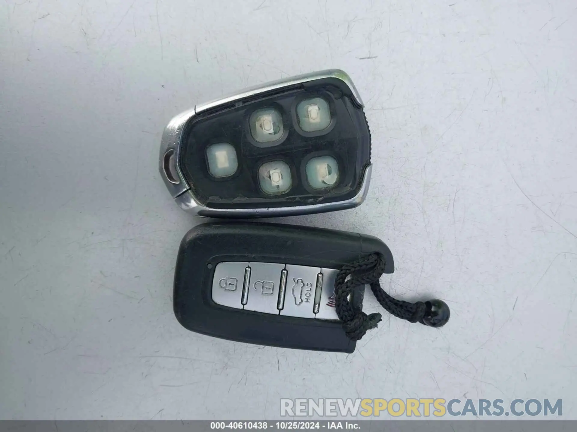11 Photograph of a damaged car 1GYKPHRS1LZ201472 CADILLAC XT6 2020