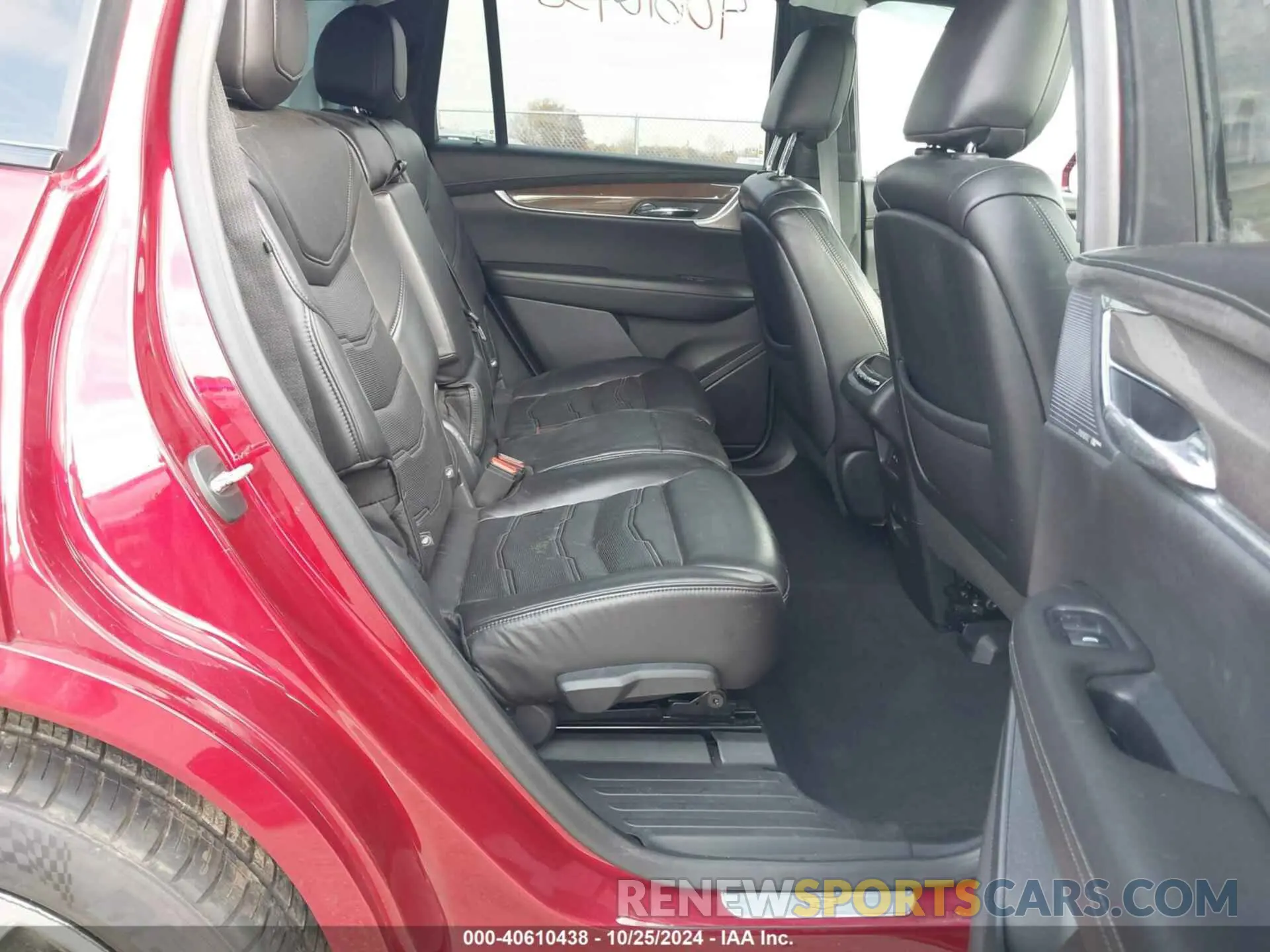 8 Photograph of a damaged car 1GYKPHRS1LZ201472 CADILLAC XT6 2020