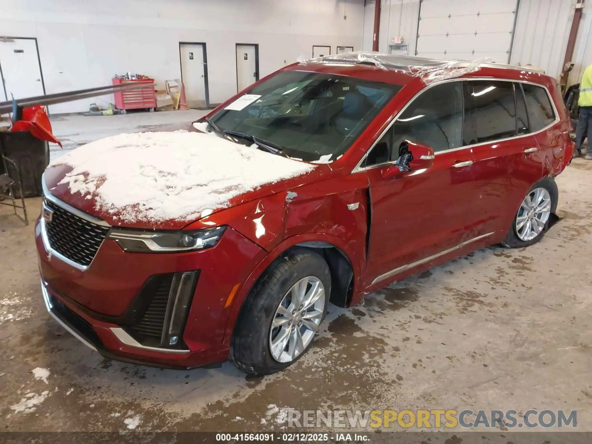 2 Photograph of a damaged car 1GYKPBR47MZ171653 CADILLAC XT6 2021