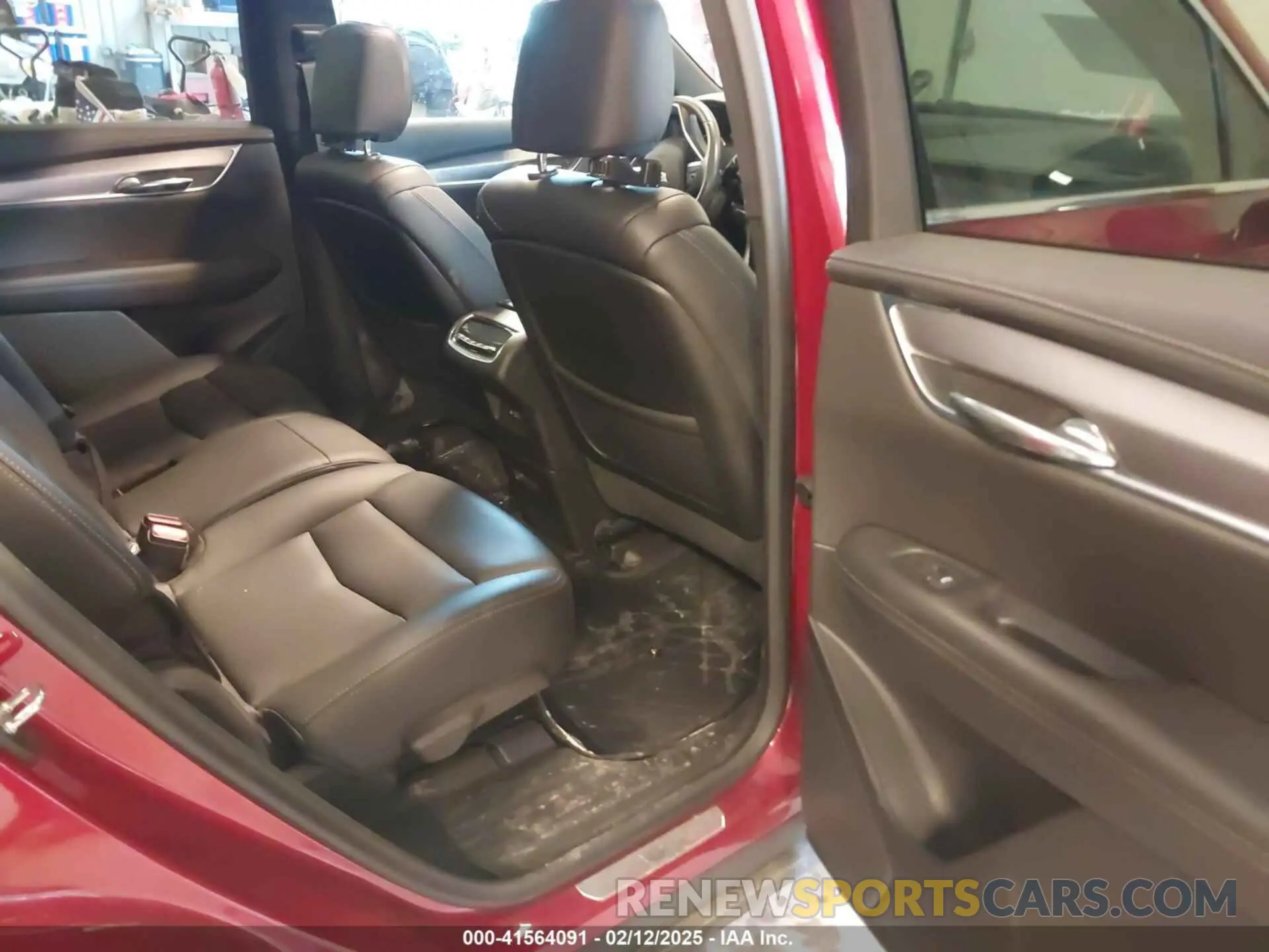 8 Photograph of a damaged car 1GYKPBR47MZ171653 CADILLAC XT6 2021
