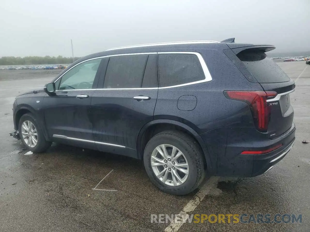 2 Photograph of a damaged car 1GYKPBR4XMZ215970 CADILLAC XT6 2021