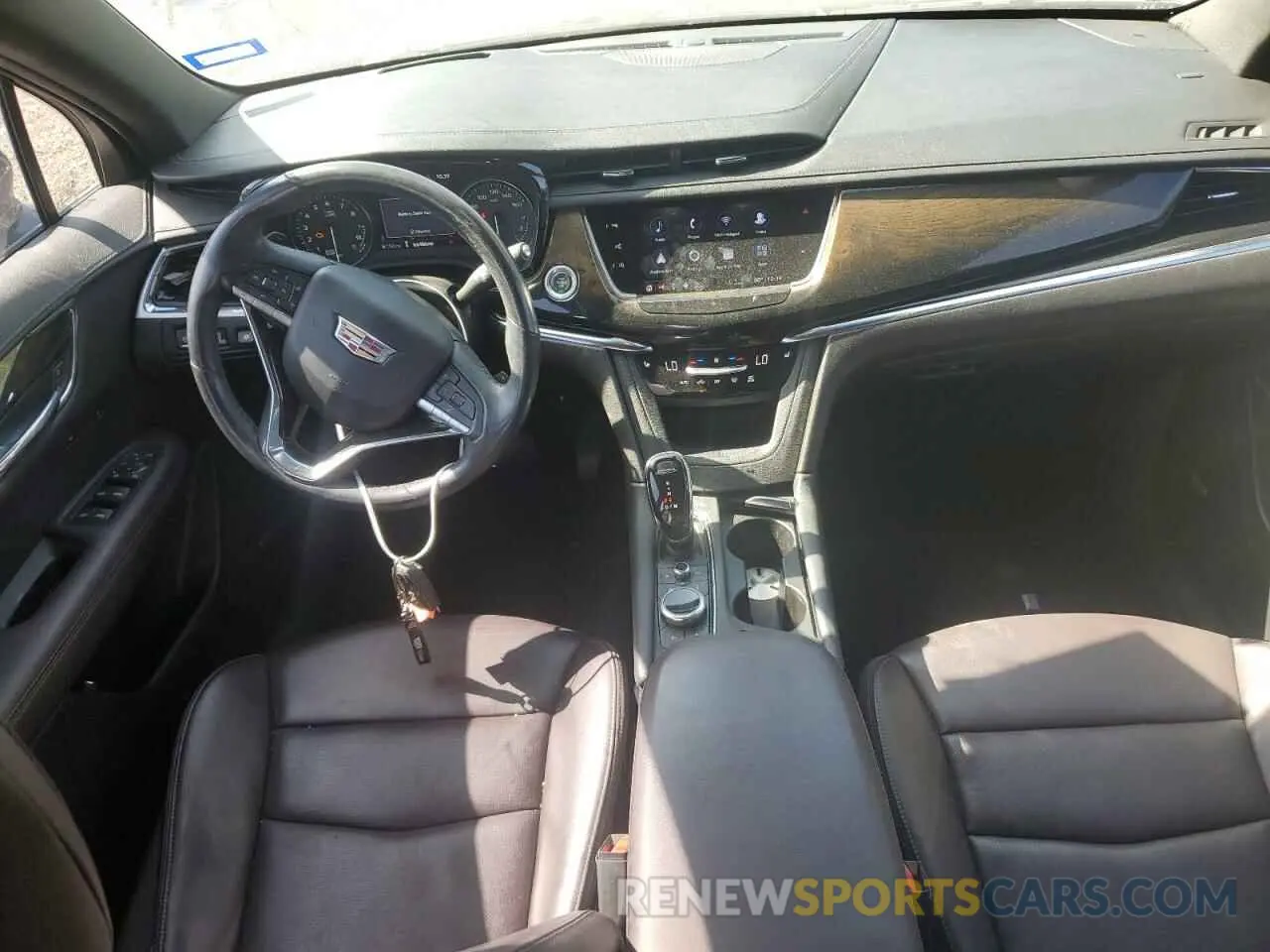 8 Photograph of a damaged car 1GYKPCRS4MZ199110 CADILLAC XT6 2021