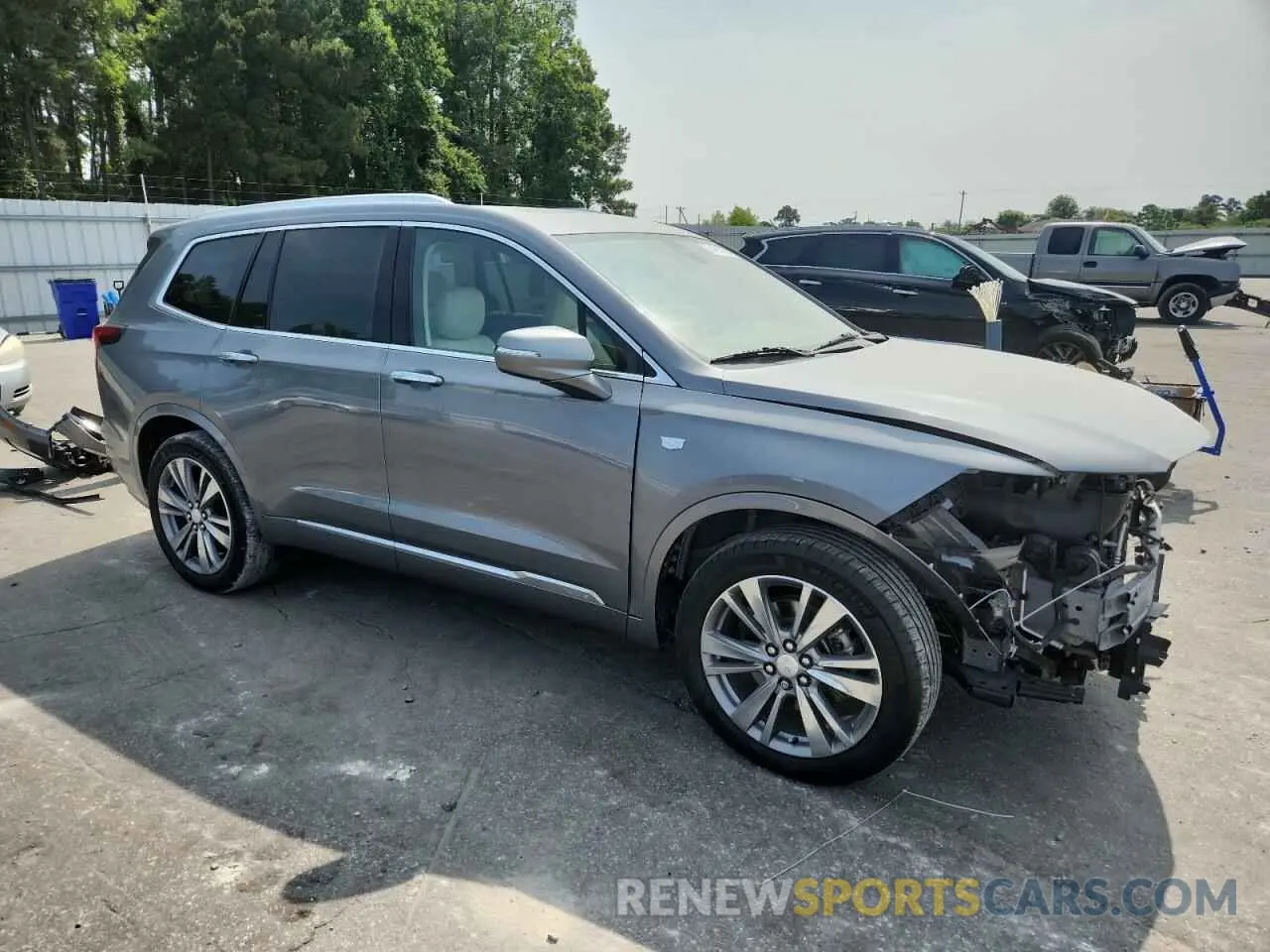 4 Photograph of a damaged car 1GYKPCRS8MZ113488 CADILLAC XT6 2021