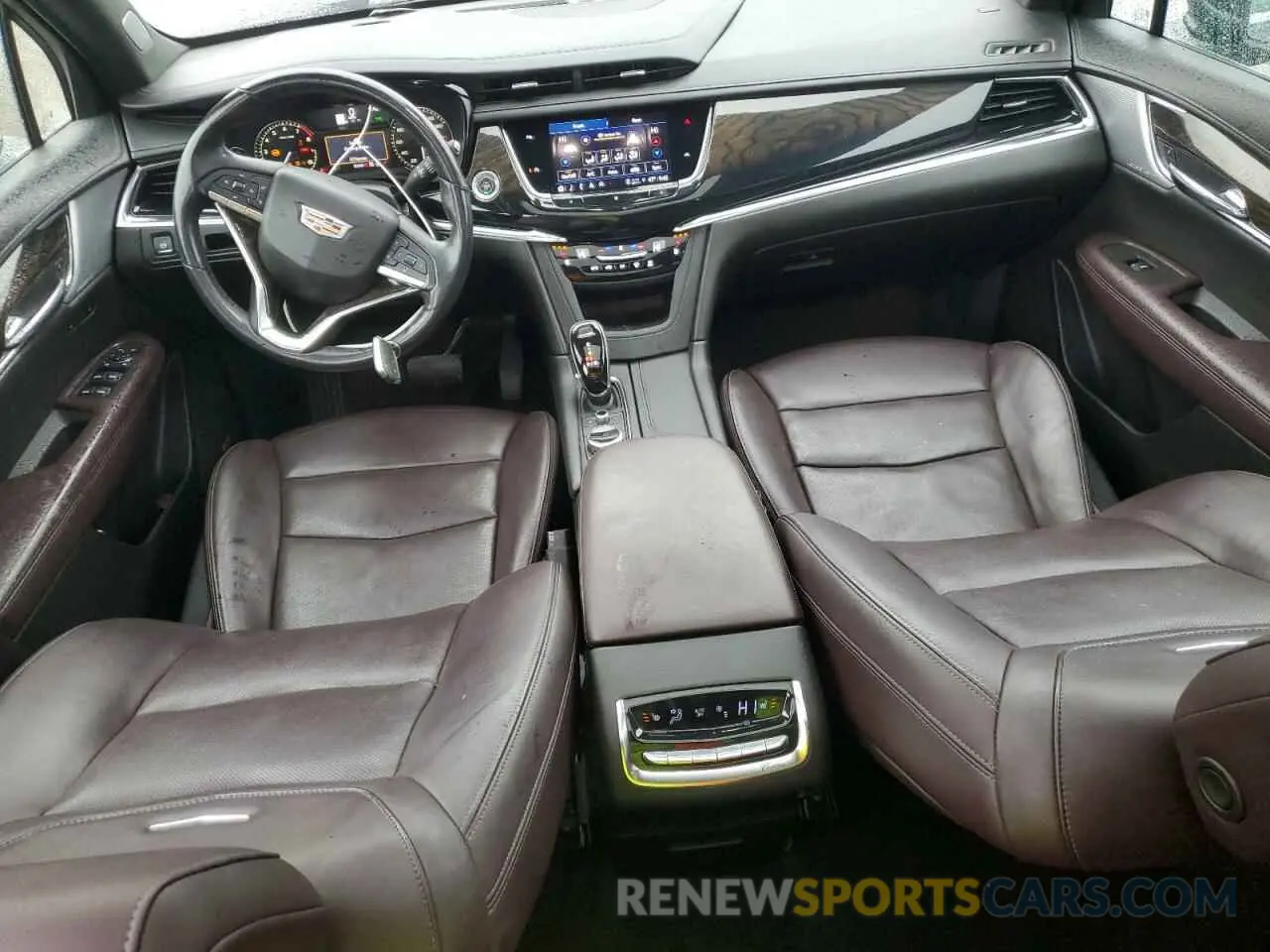 8 Photograph of a damaged car 1GYKPDRS3MZ117552 CADILLAC XT6 2021