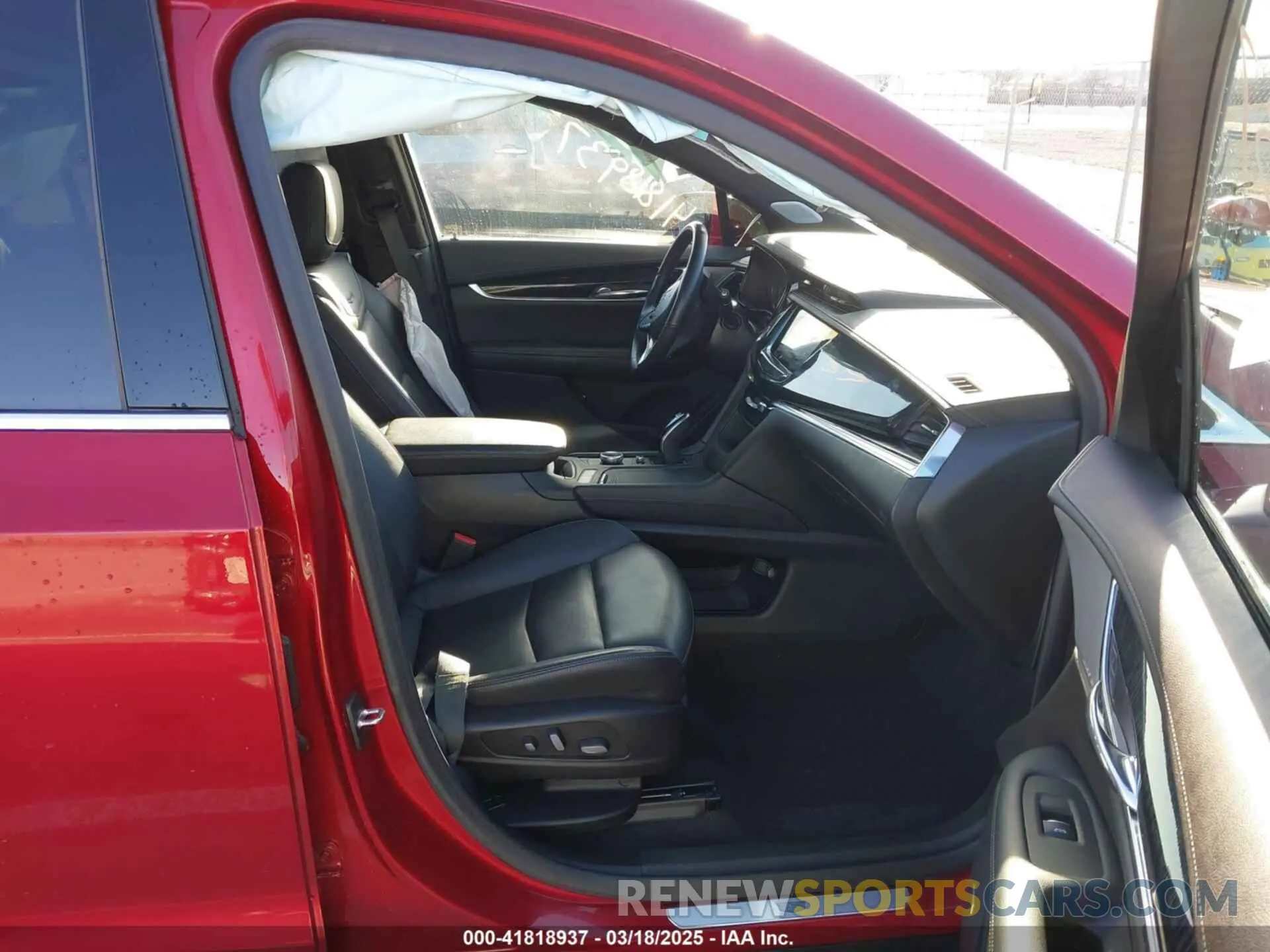 5 Photograph of a damaged car 1GYKPDRS5MZ233349 CADILLAC XT6 2021