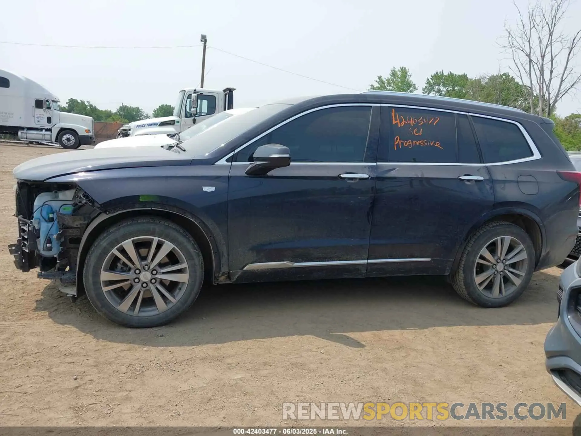 14 Photograph of a damaged car 1GYKPDRS7MZ122673 CADILLAC XT6 2021