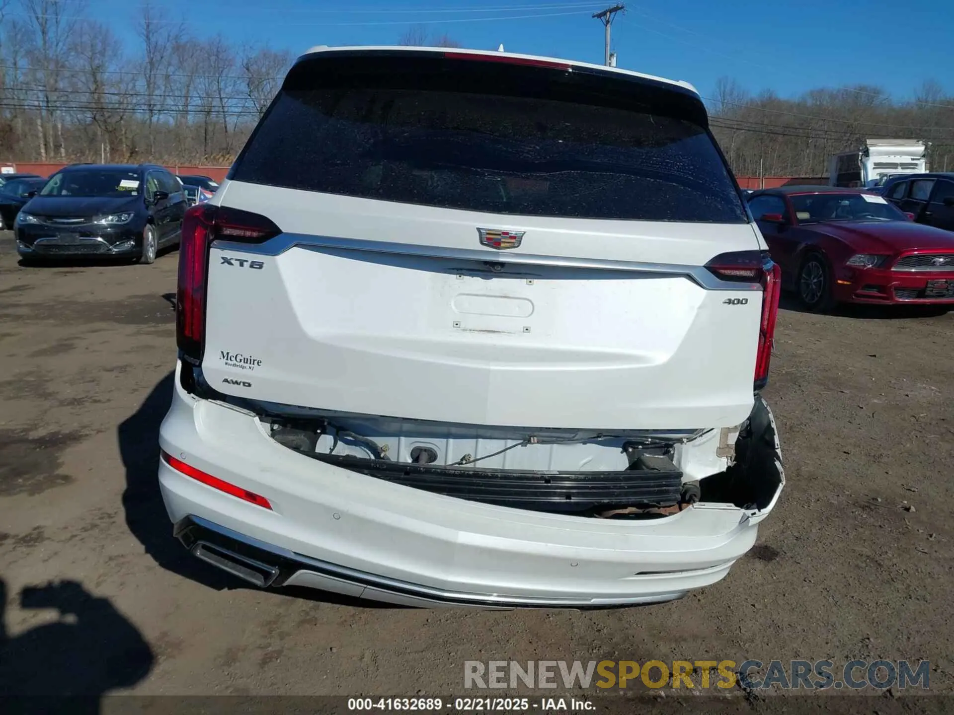 16 Photograph of a damaged car 1GYKPDRS9MZ236075 CADILLAC XT6 2021
