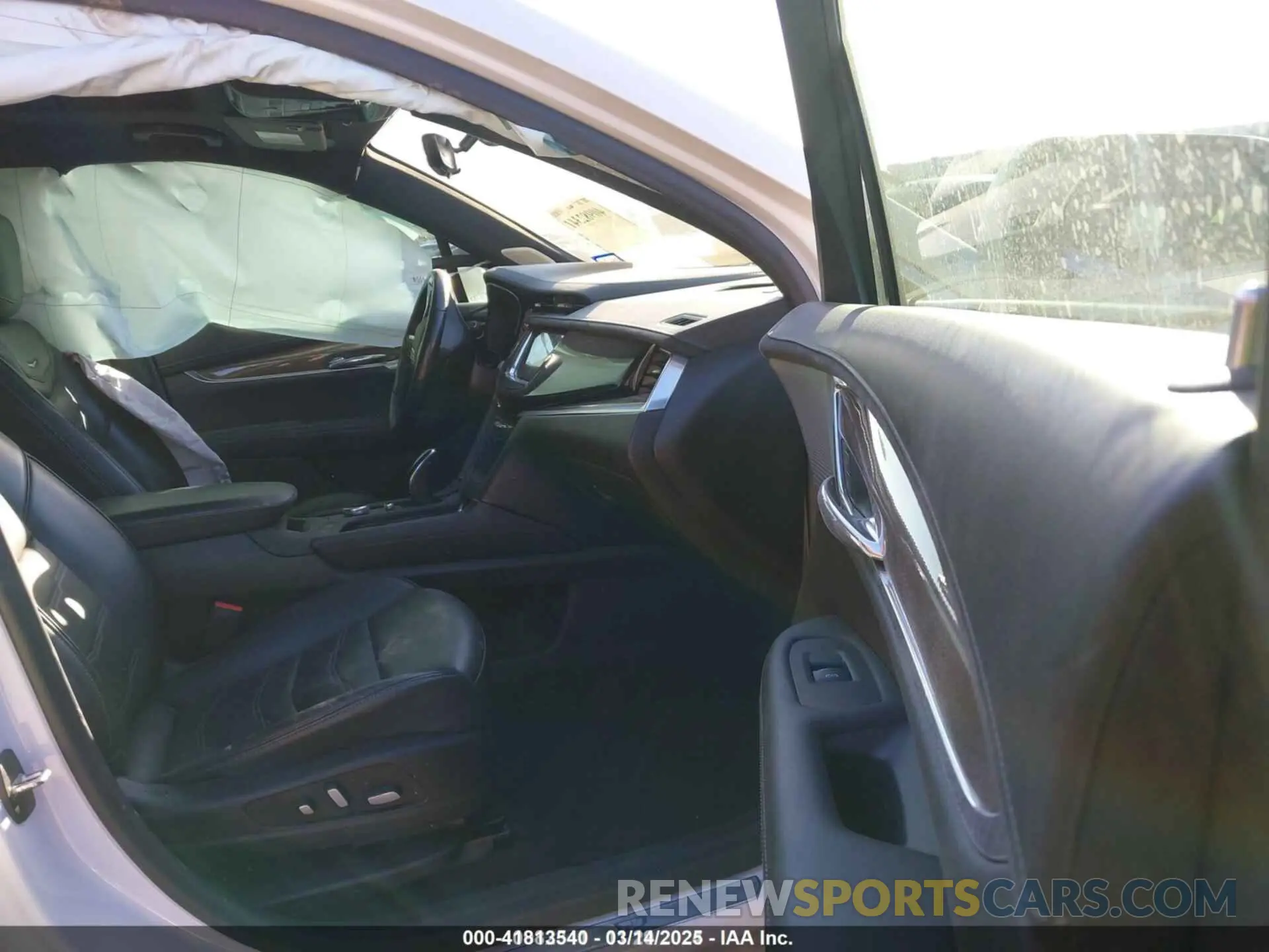 5 Photograph of a damaged car 1GYKPFRS1MZ145104 CADILLAC XT6 2021