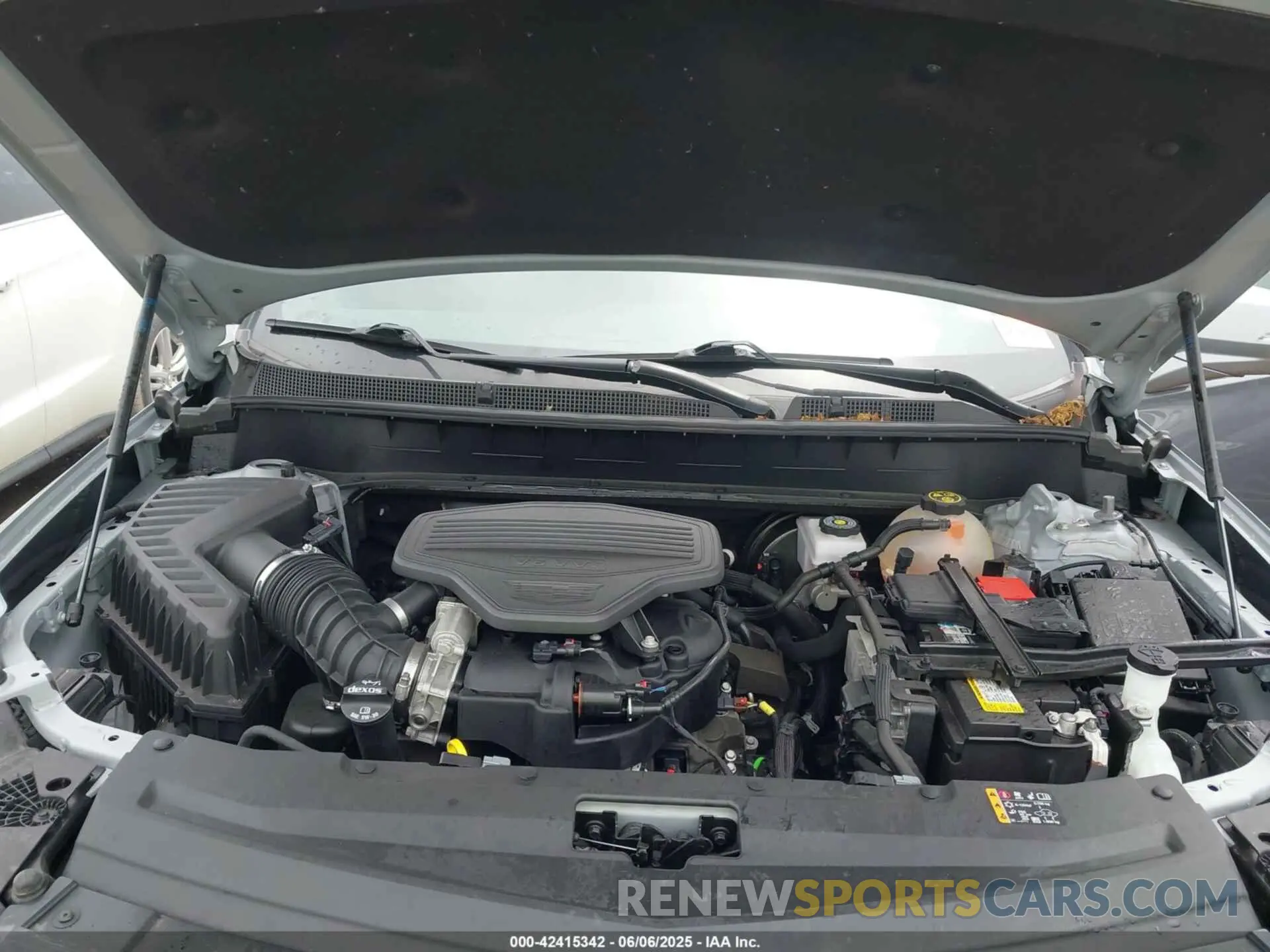10 Photograph of a damaged car 1GYKPGRS6MZ128112 CADILLAC XT6 2021