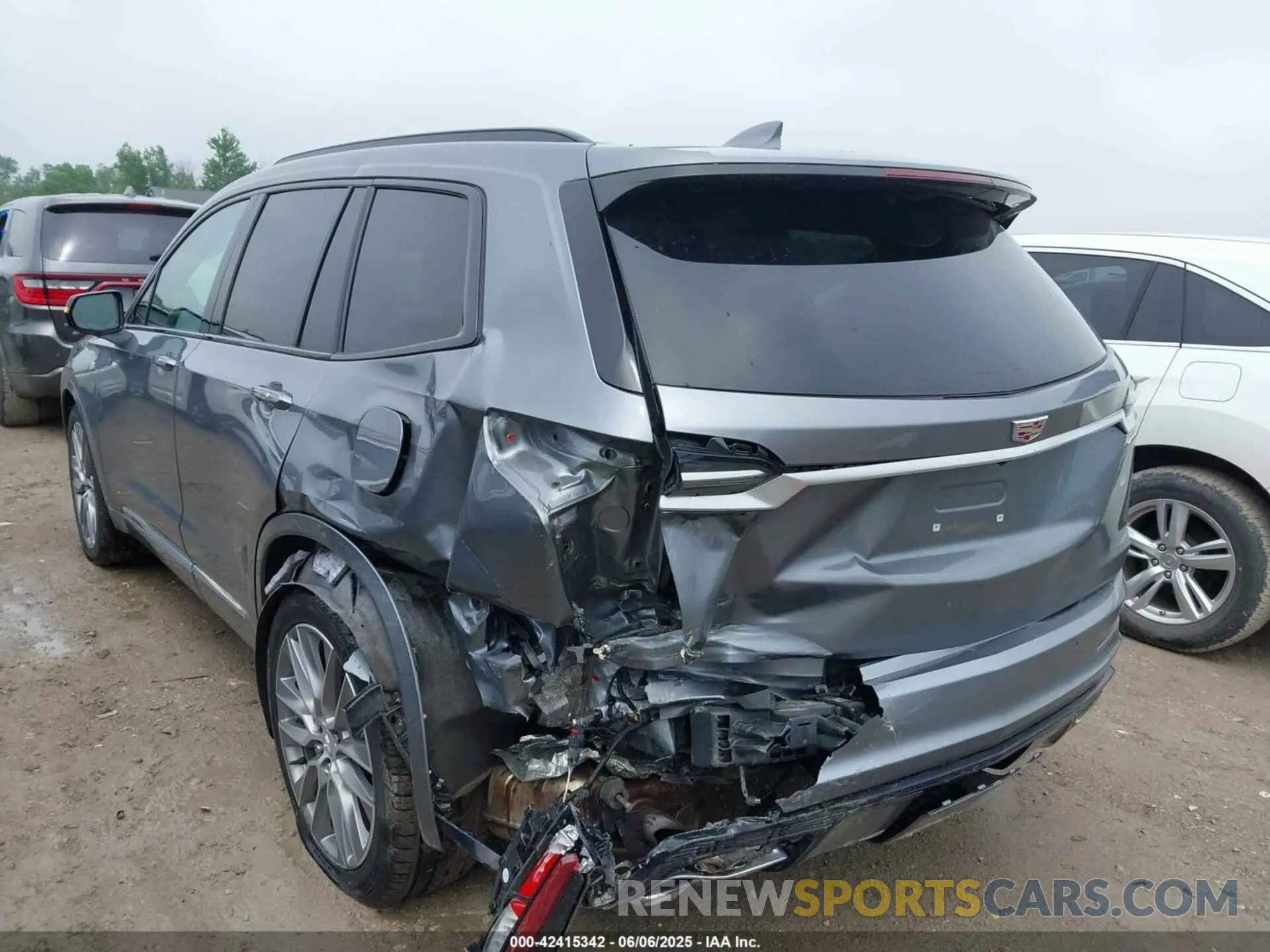 3 Photograph of a damaged car 1GYKPGRS6MZ128112 CADILLAC XT6 2021