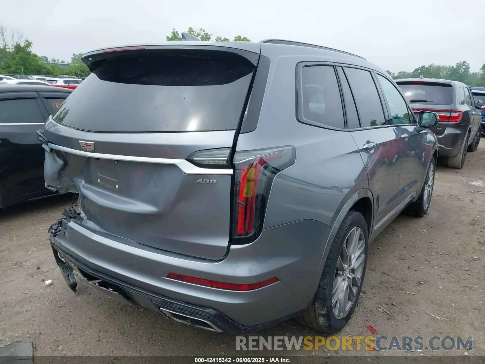 4 Photograph of a damaged car 1GYKPGRS6MZ128112 CADILLAC XT6 2021