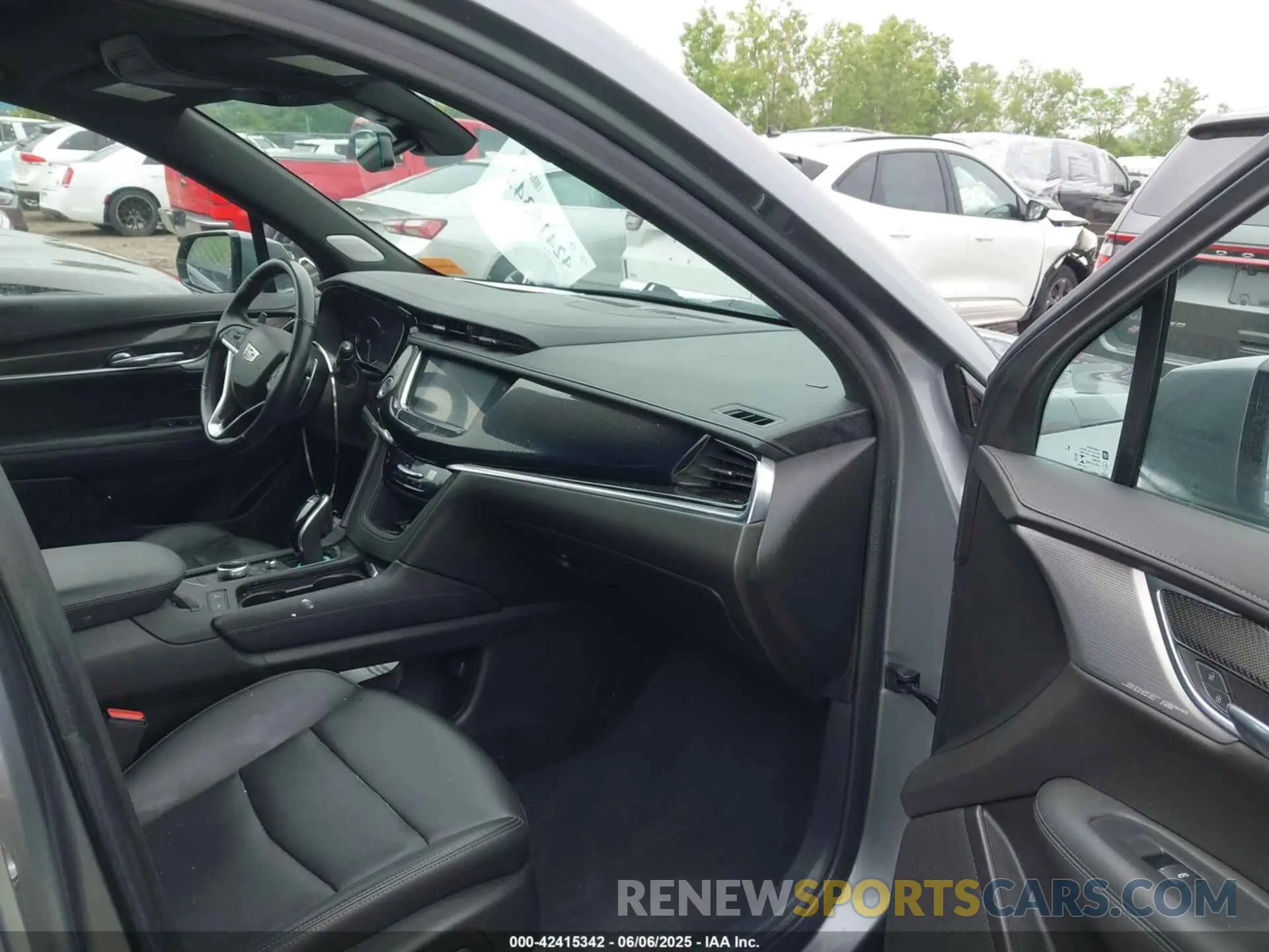 5 Photograph of a damaged car 1GYKPGRS6MZ128112 CADILLAC XT6 2021