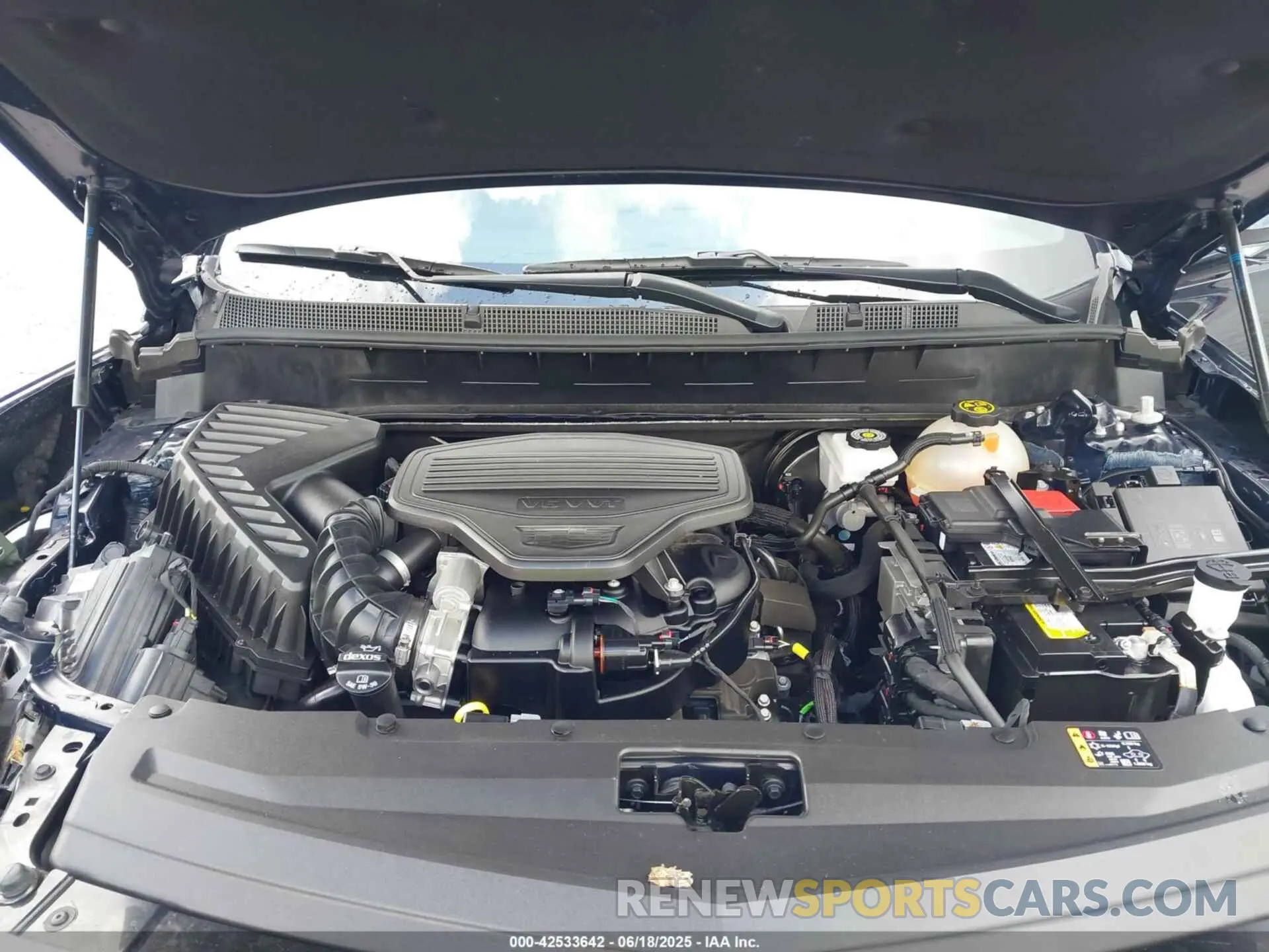 10 Photograph of a damaged car 1GYKPCRS4NZ145145 CADILLAC XT6 2022