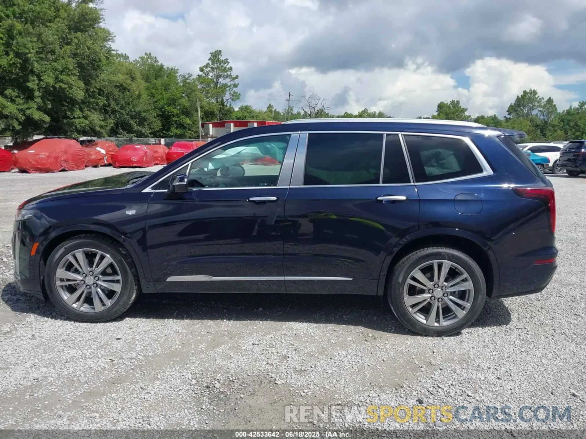 14 Photograph of a damaged car 1GYKPCRS4NZ145145 CADILLAC XT6 2022