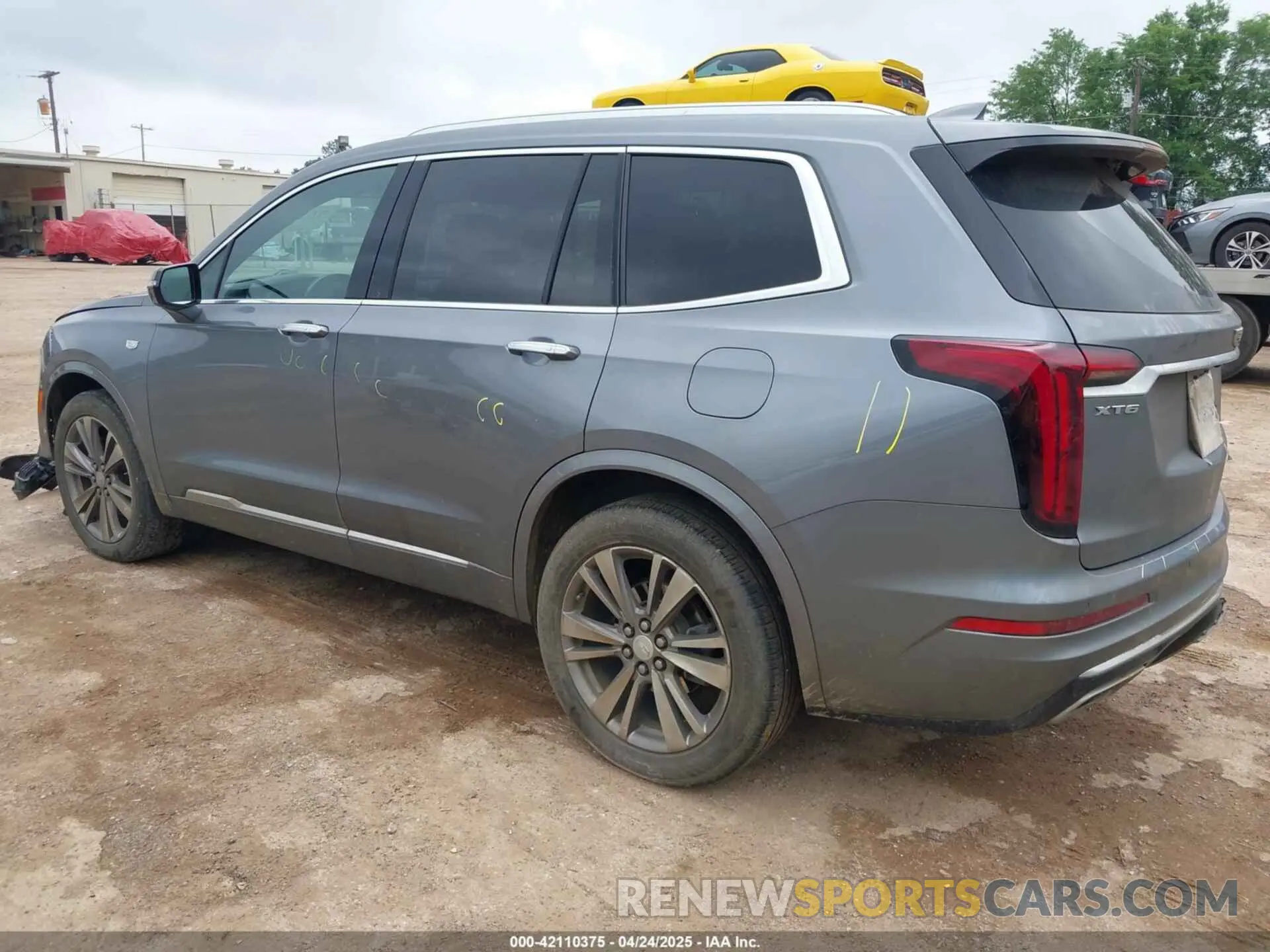 3 Photograph of a damaged car 1GYKPCRS9NZ108656 CADILLAC XT6 2022