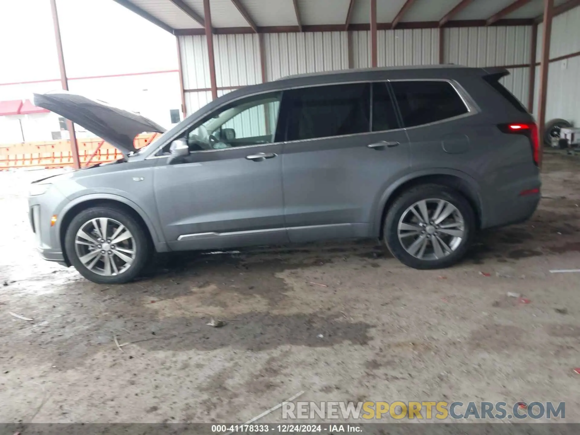 14 Photograph of a damaged car 1GYKPDRS1NZ108012 CADILLAC XT6 2022