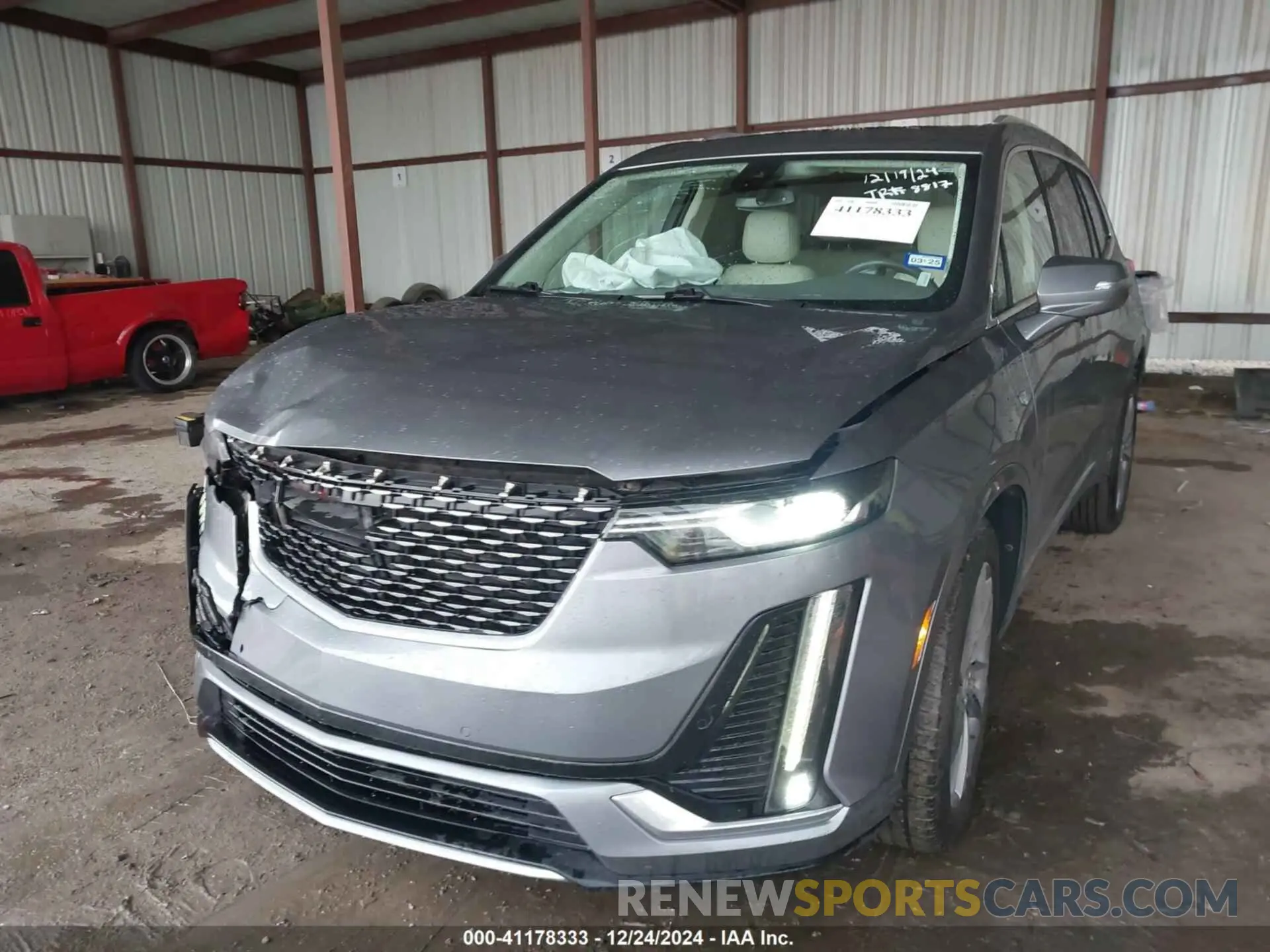 2 Photograph of a damaged car 1GYKPDRS1NZ108012 CADILLAC XT6 2022