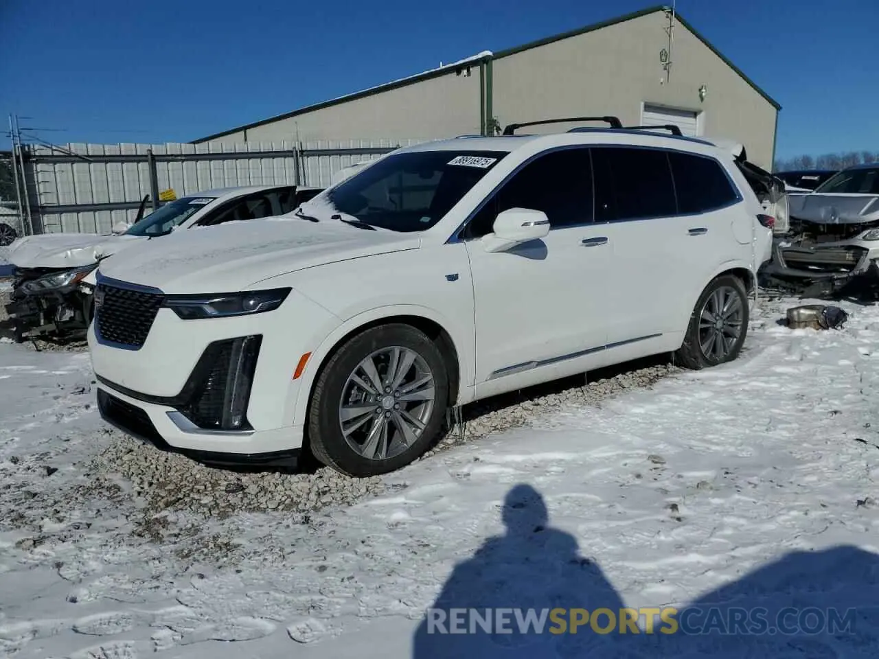 1 Photograph of a damaged car 1GYKPDRS3NZ127421 CADILLAC XT6 2022
