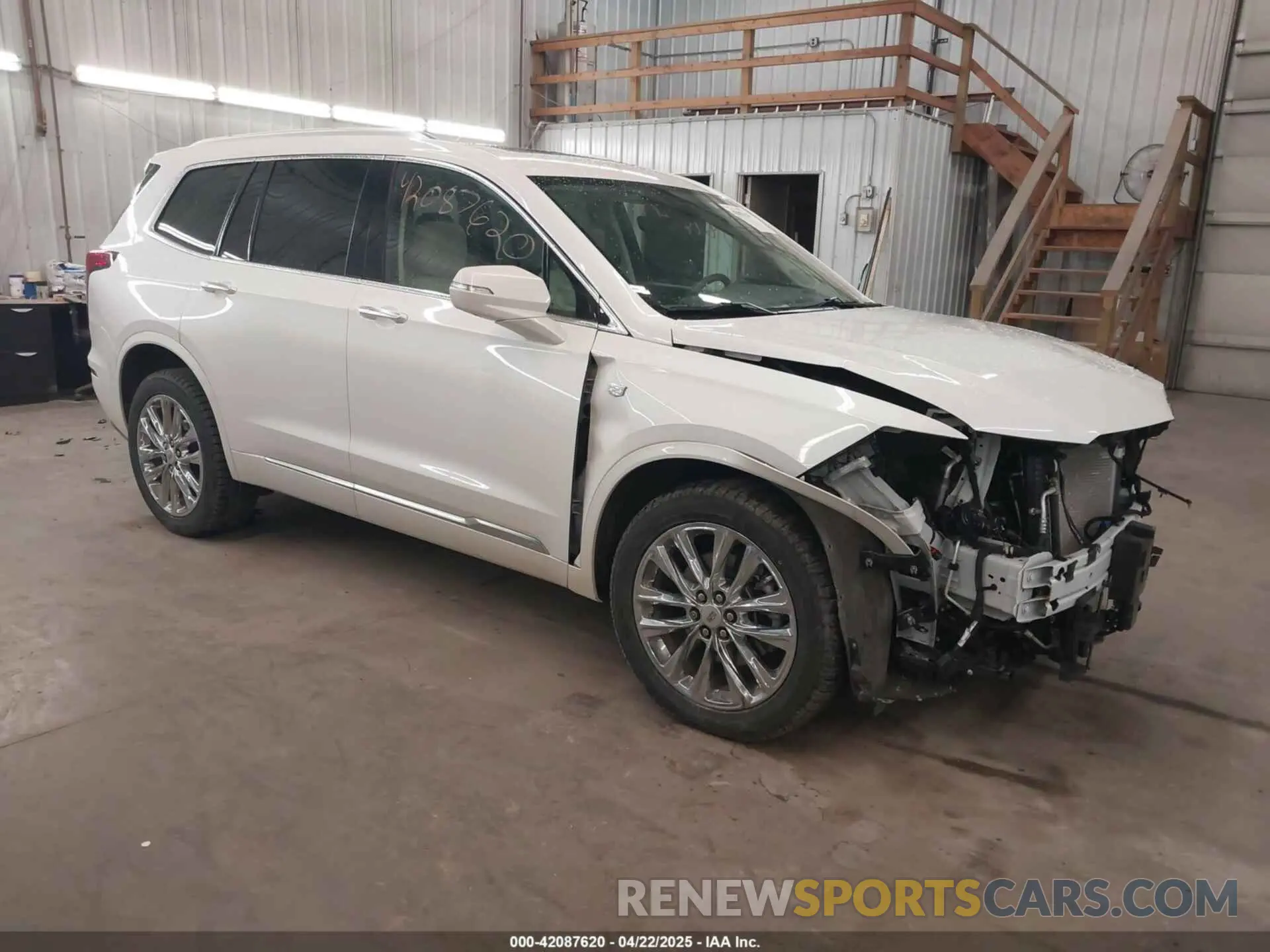 1 Photograph of a damaged car 1GYKPDRS3NZ131095 CADILLAC XT6 2022