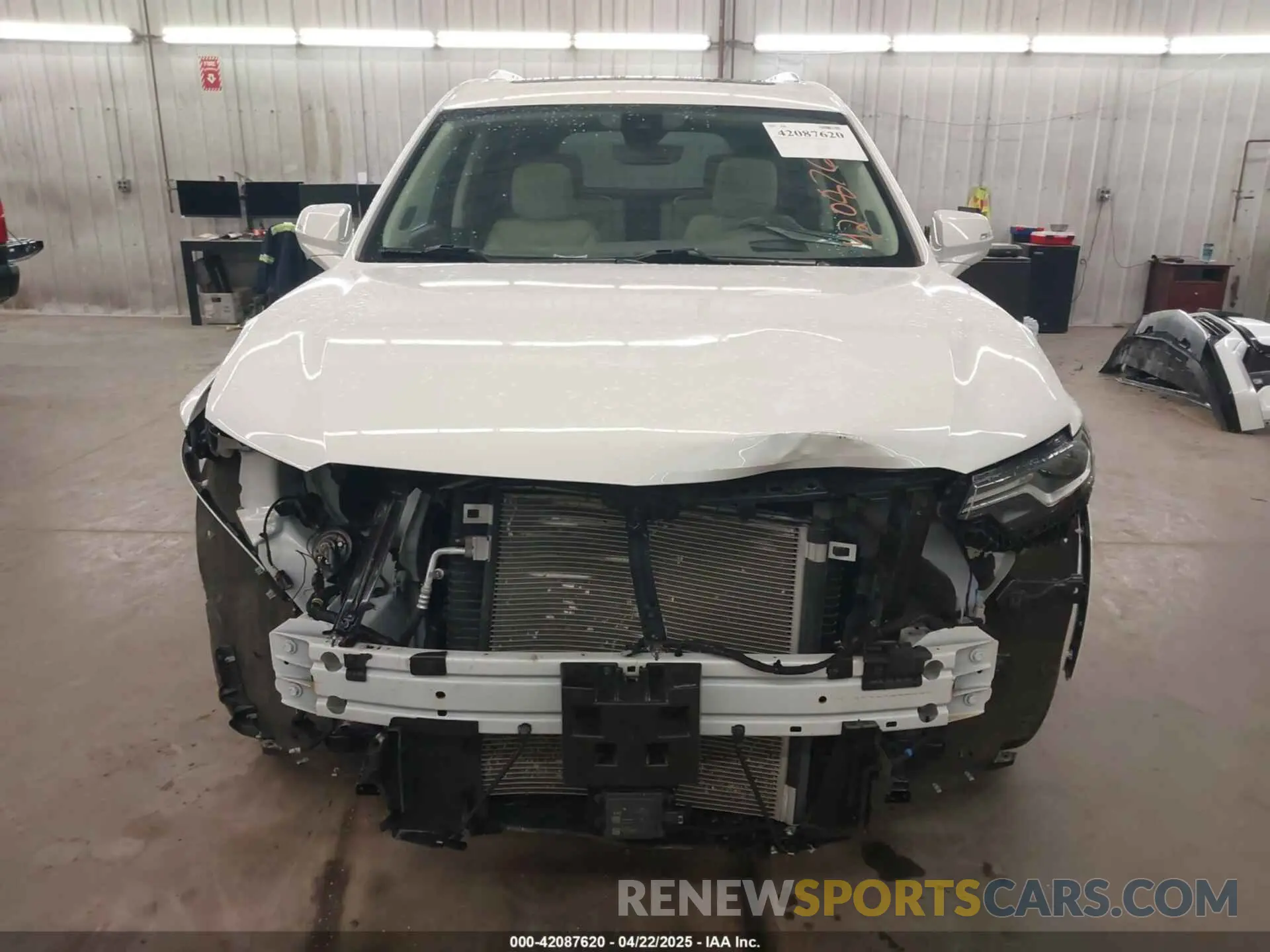 13 Photograph of a damaged car 1GYKPDRS3NZ131095 CADILLAC XT6 2022