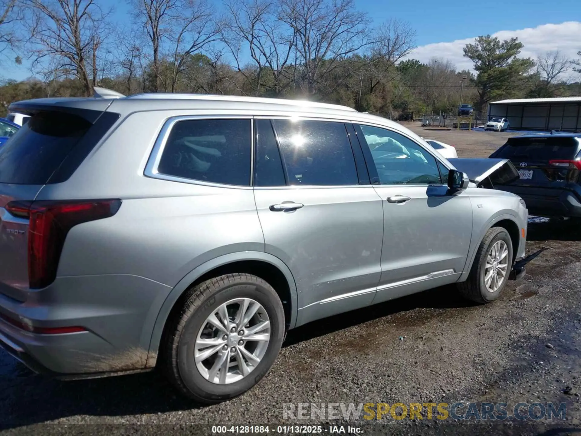 13 Photograph of a damaged car 1GYKPAR42PZ220336 CADILLAC XT6 2023