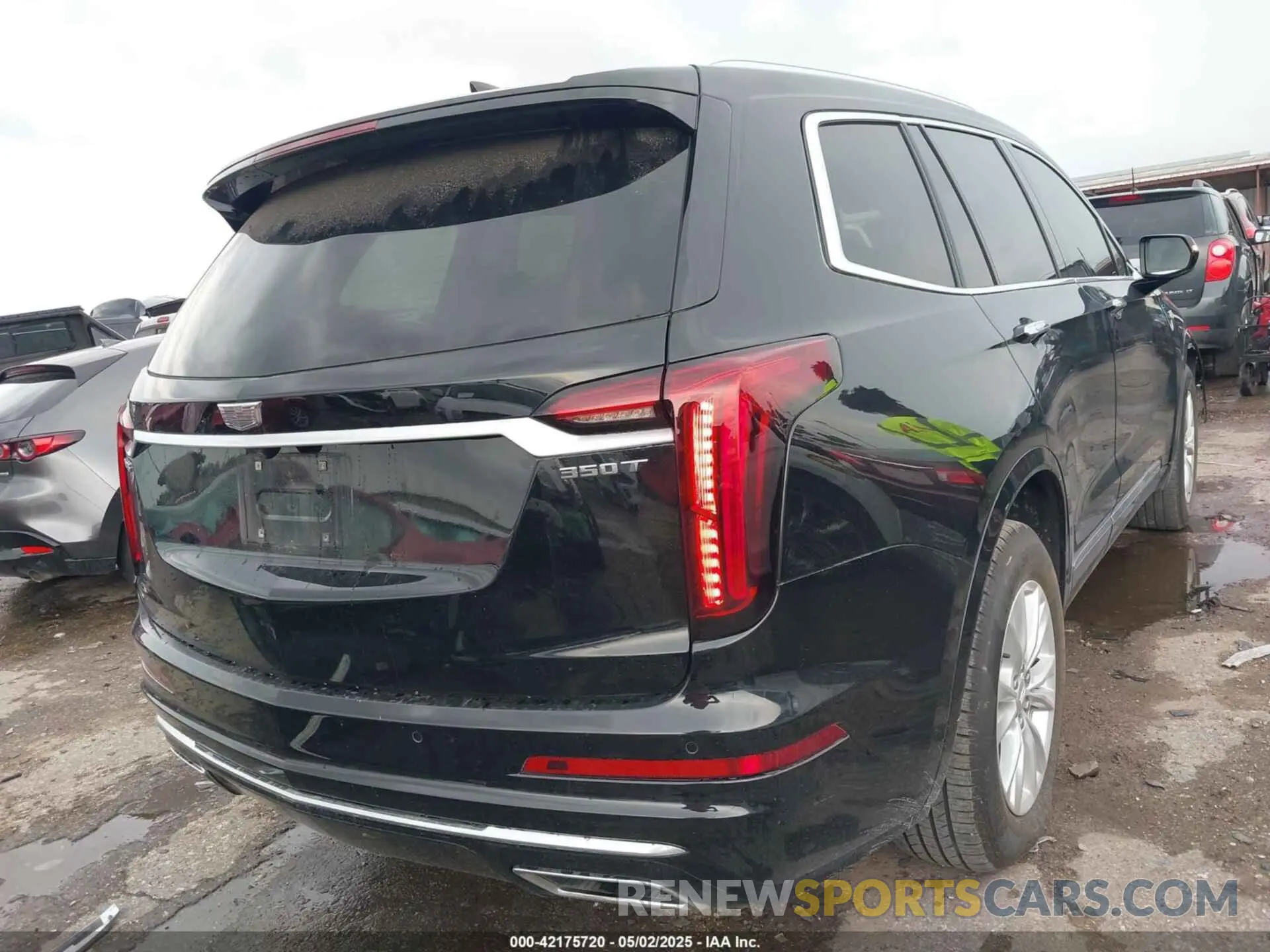 4 Photograph of a damaged car 1GYKPAR43PZ147512 CADILLAC XT6 2023